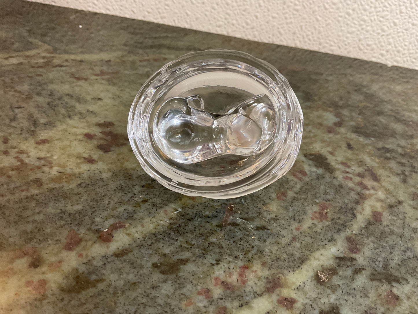 Vintage Avon Crystal Cat/Basket/Ball