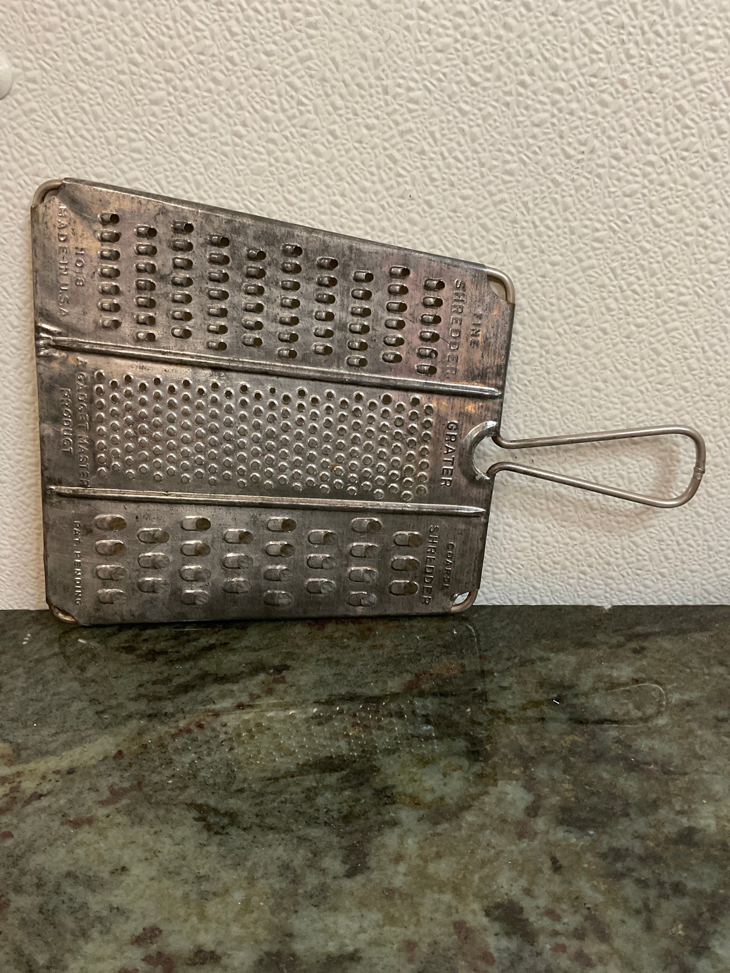 Vintage Gadget Master #8 Hand Grater
