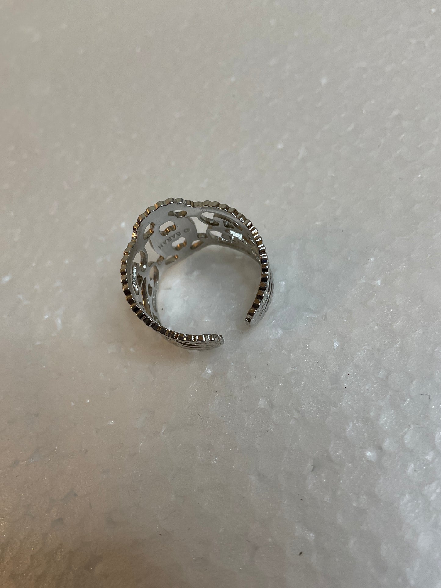 Vintage Sarah Coventry Filigree Ring