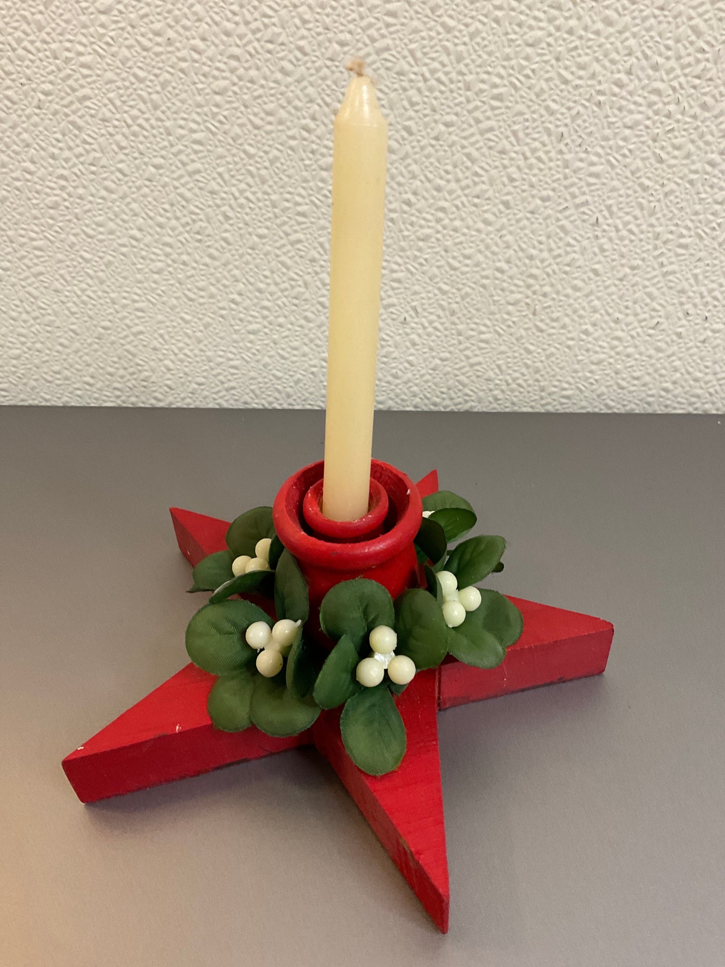 Candle Holder with White Berries and Small Leaves