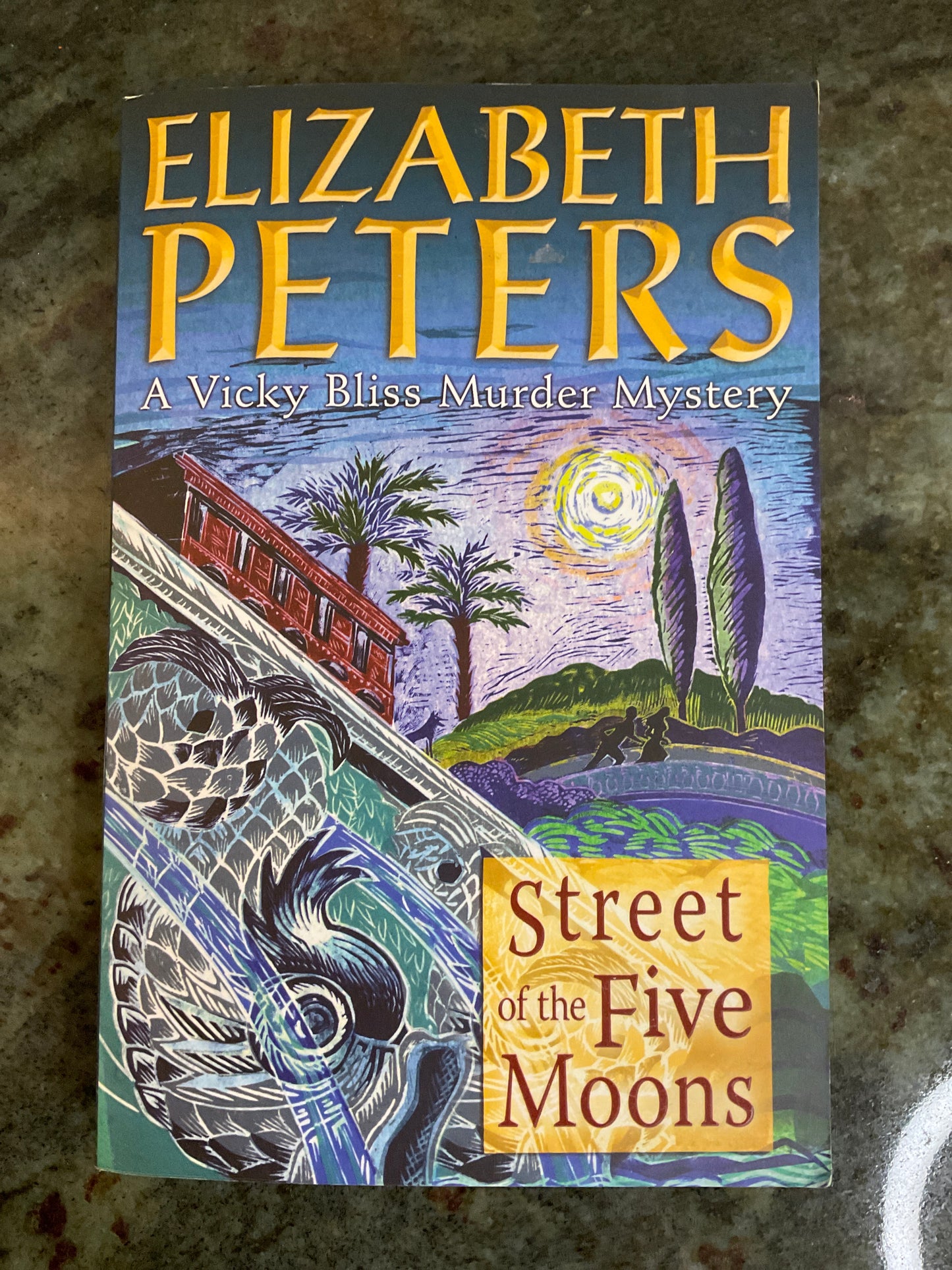Book Street of the Five Moons 2007