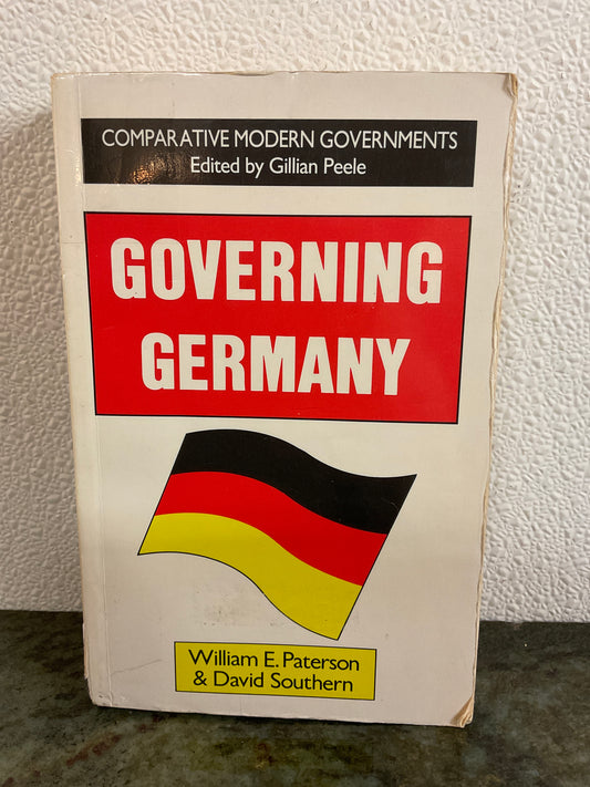 Book Governing Germany