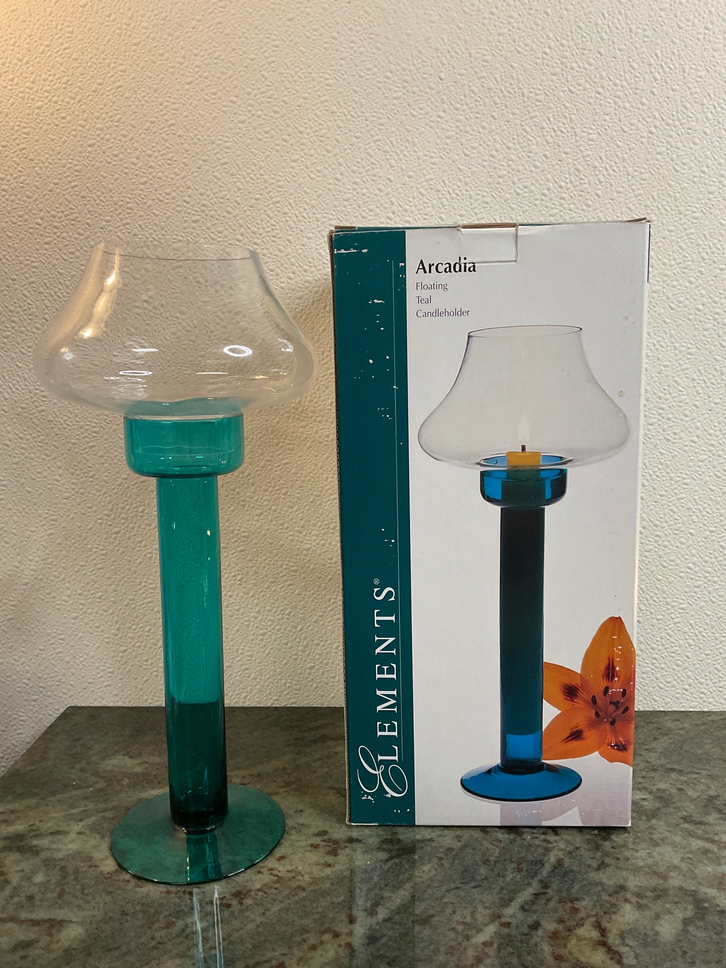 Elements Arcadia Floating Candleholder/box