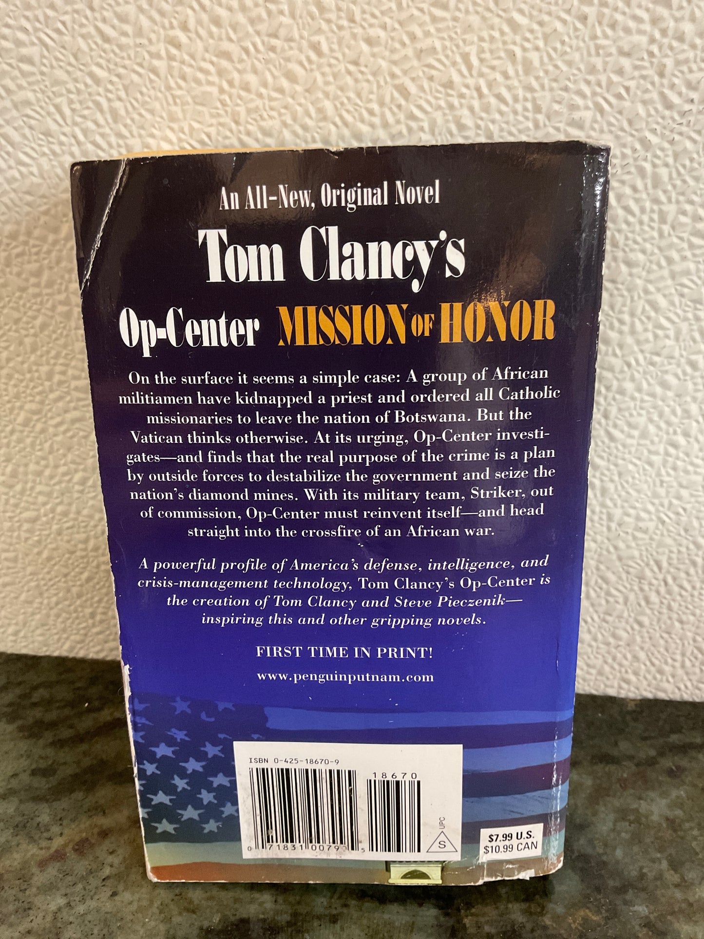 Book Op-Center Mission of Honor