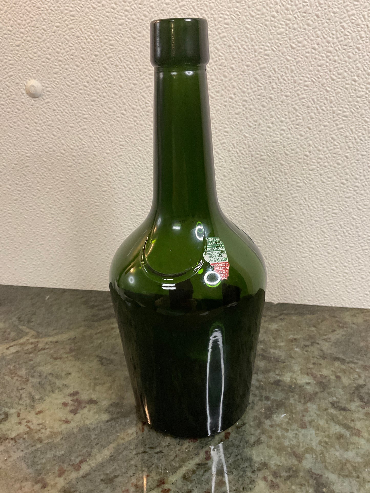 Vtg Scotch Whiskey Bottle  Vat 69