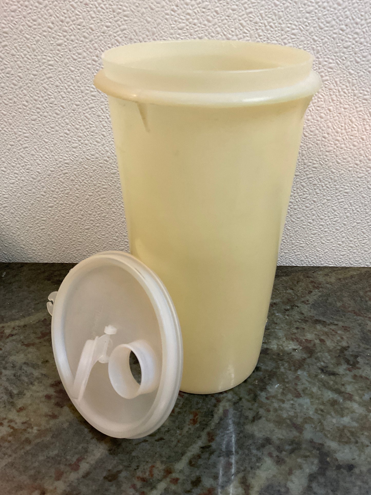 Tupp Storage Canister