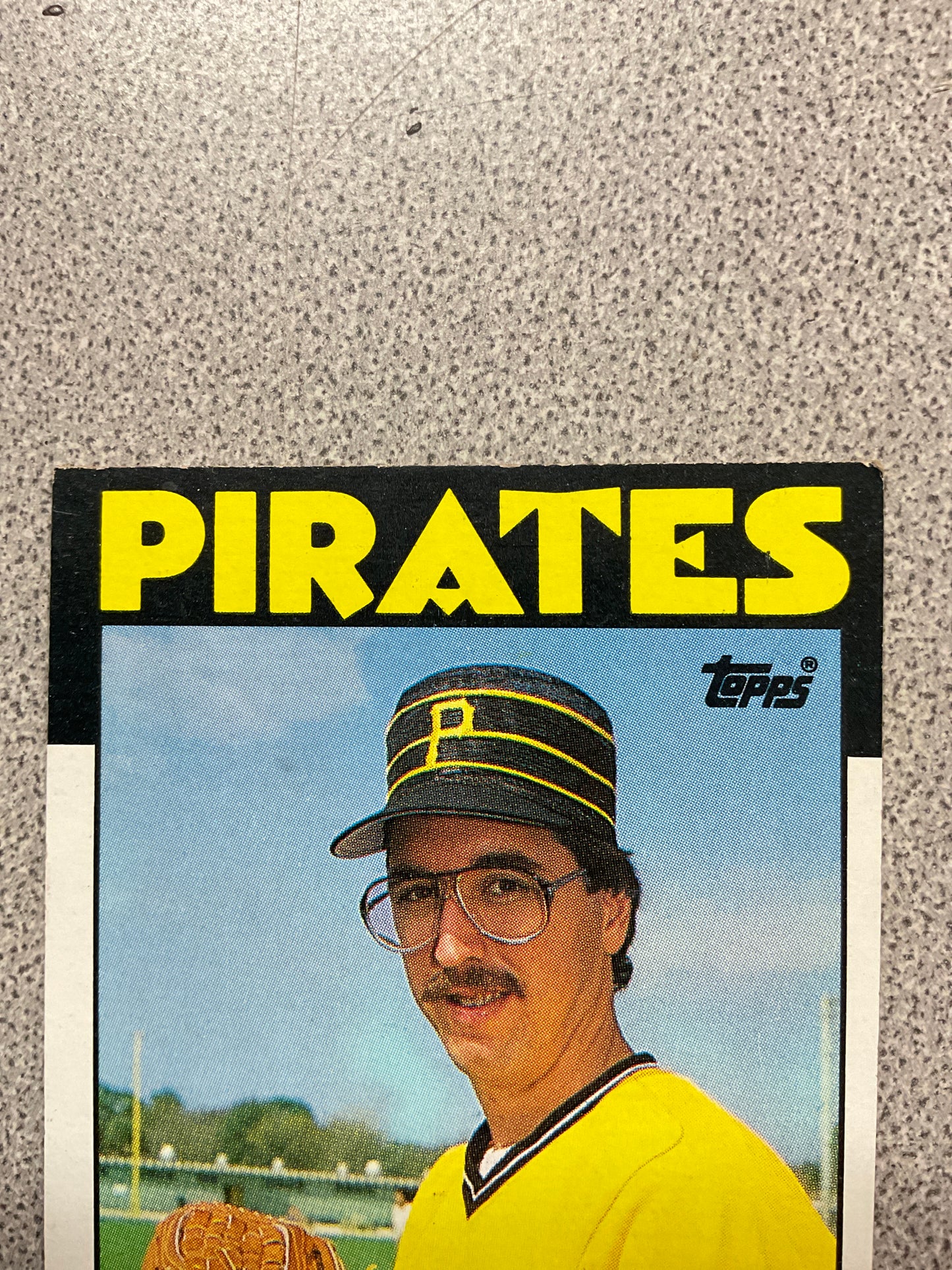 Baseball Card Lee Tunnel