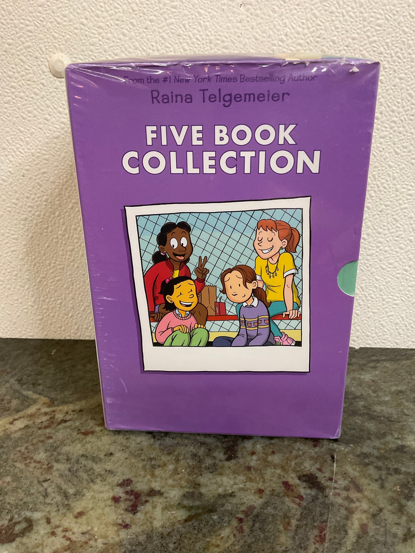 Raina Telgemeier Five Book Collection