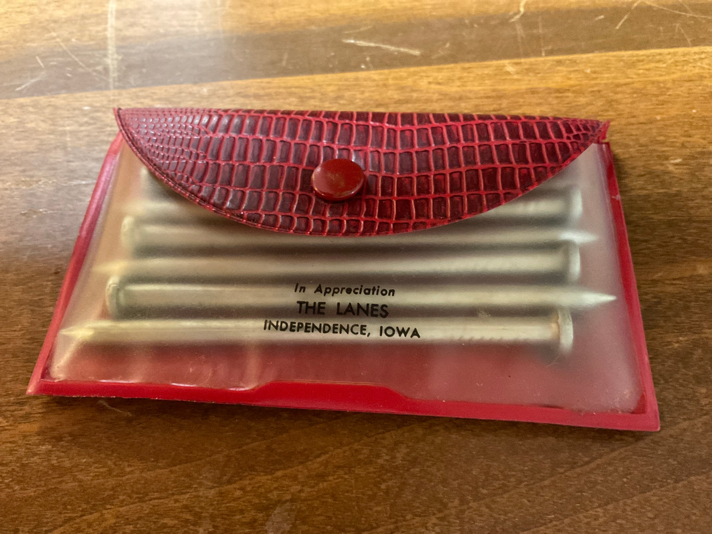 Vtg The Lanes Independence Iowa Baking Nails