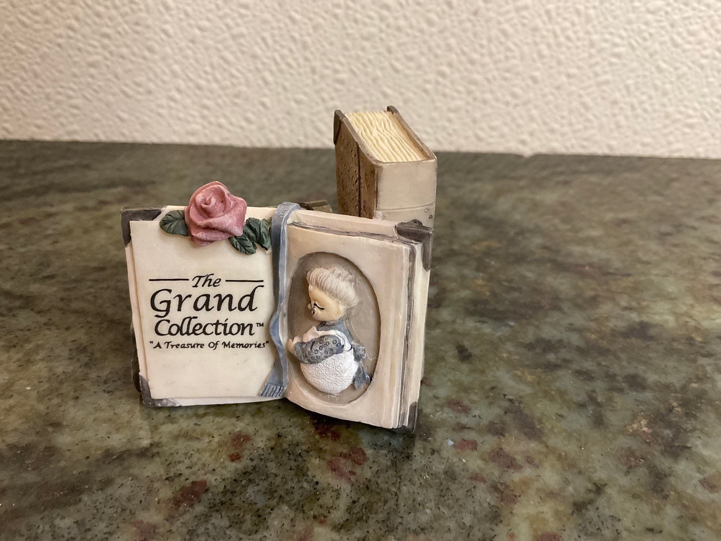 The Grand Collection ‘Look For the Book…’ Signature Piece