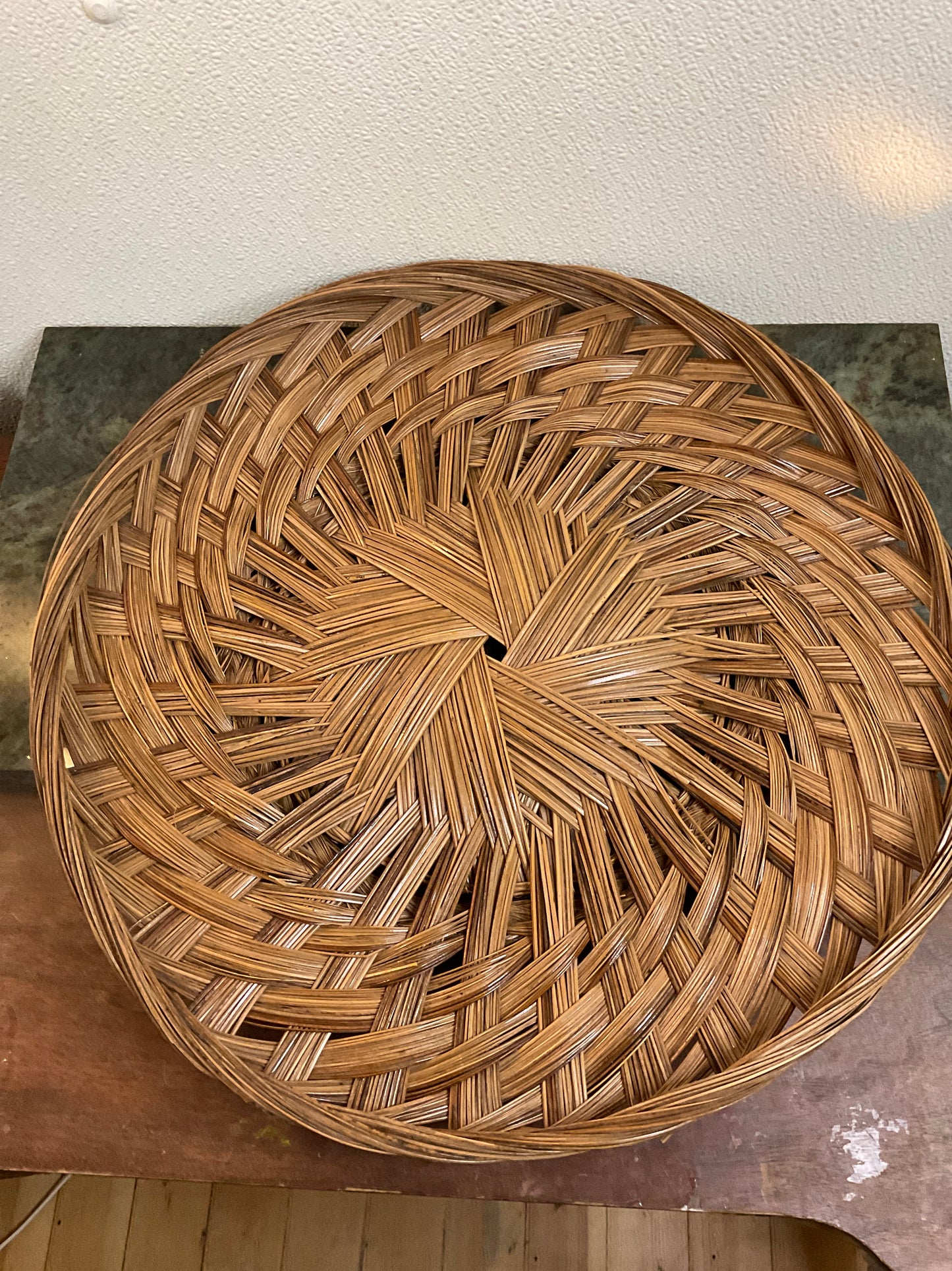 Vtg 17.5” Aluminum Tray w/Wicker Holder