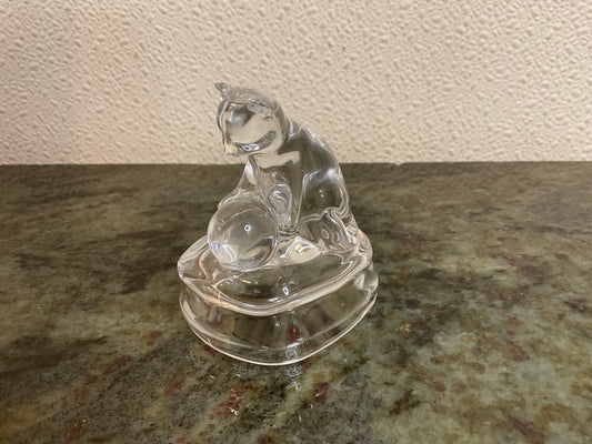 Vintage Avon Lead Crystal Cat/Ball