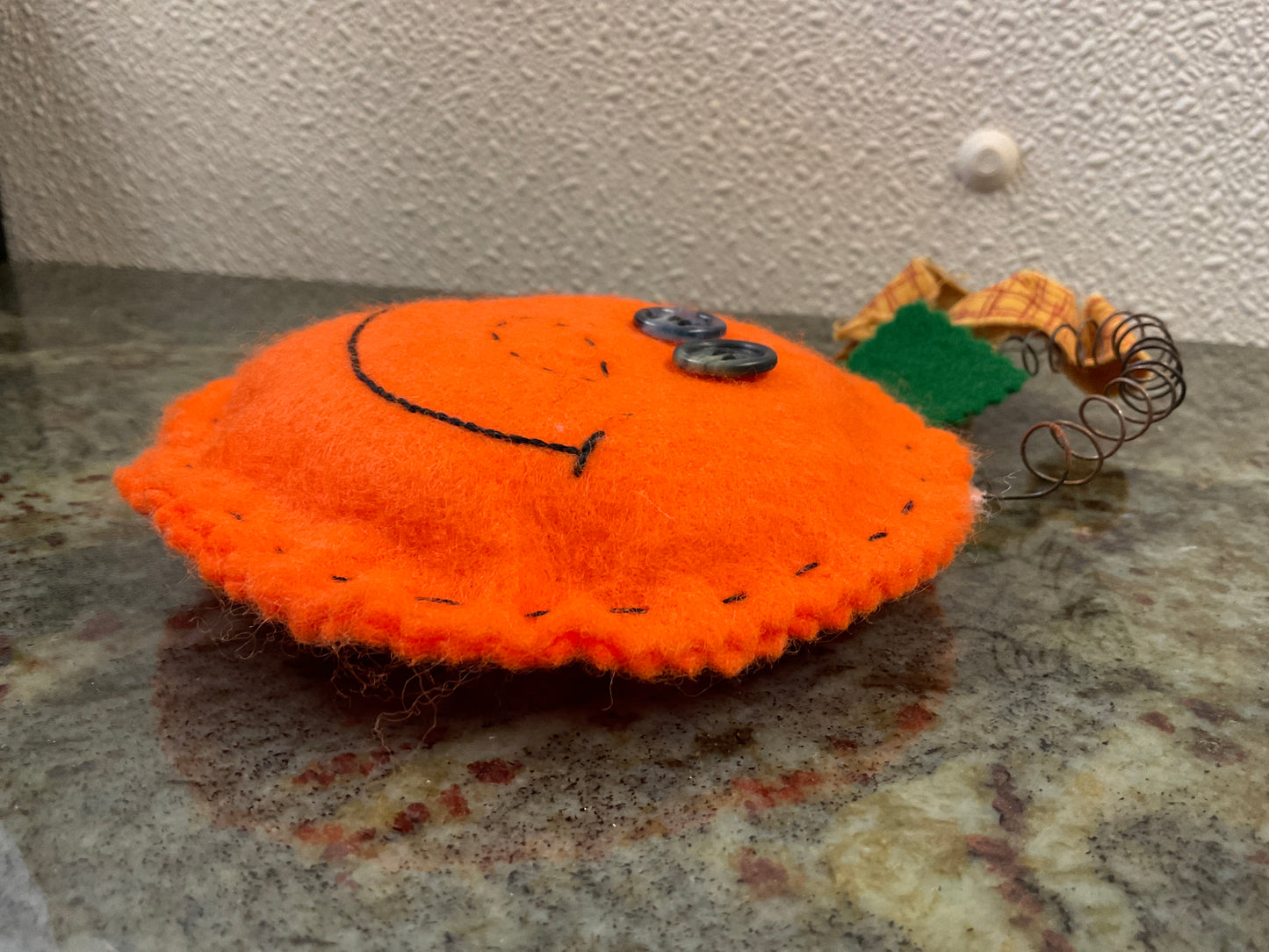 Handmade Felt/Wire Pumpkin Decoration