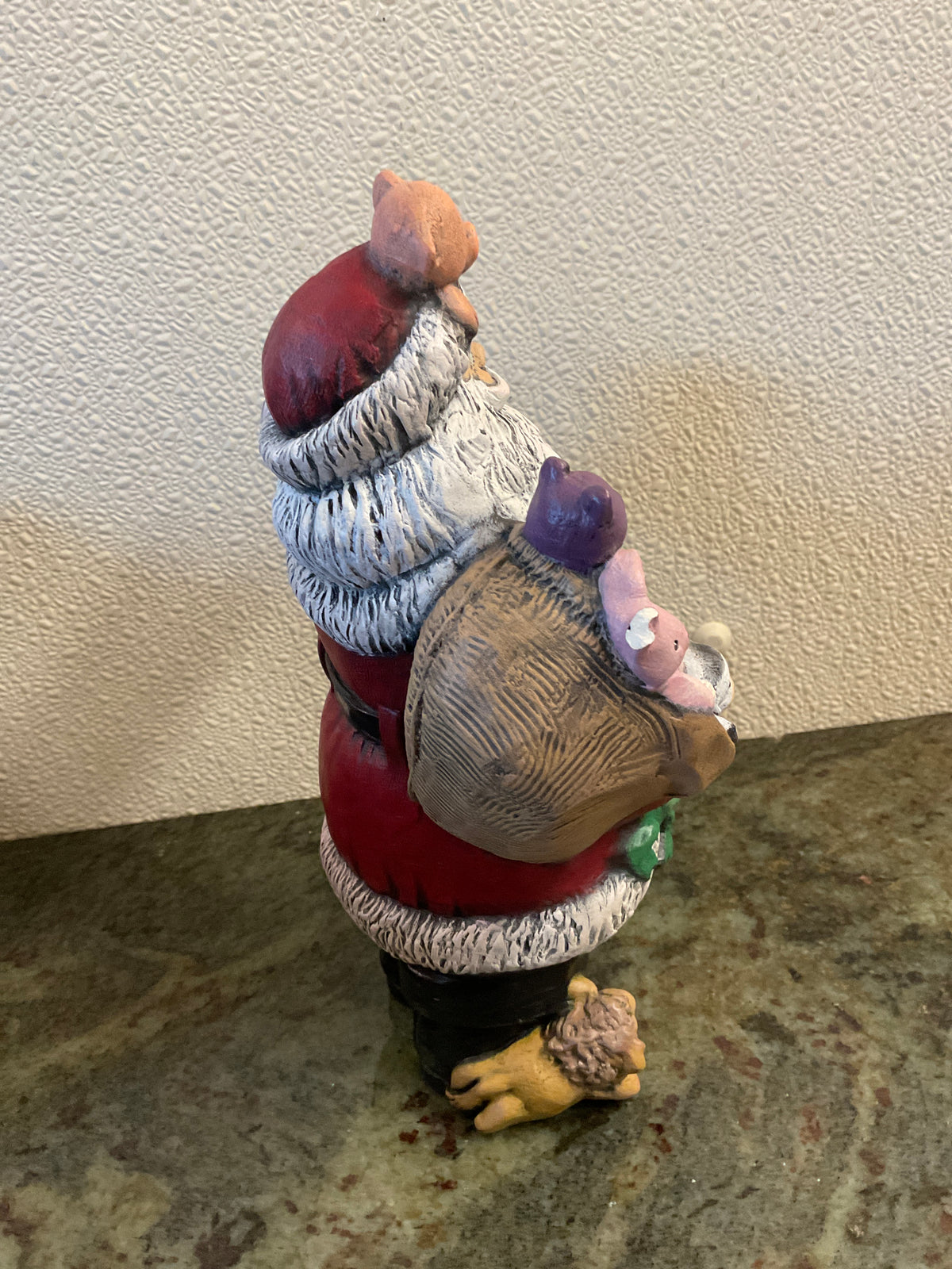 Chipped Ceramic Gare Santa With Animals