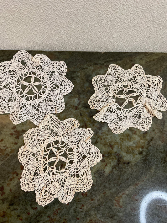 Set Of 3 Doilies
