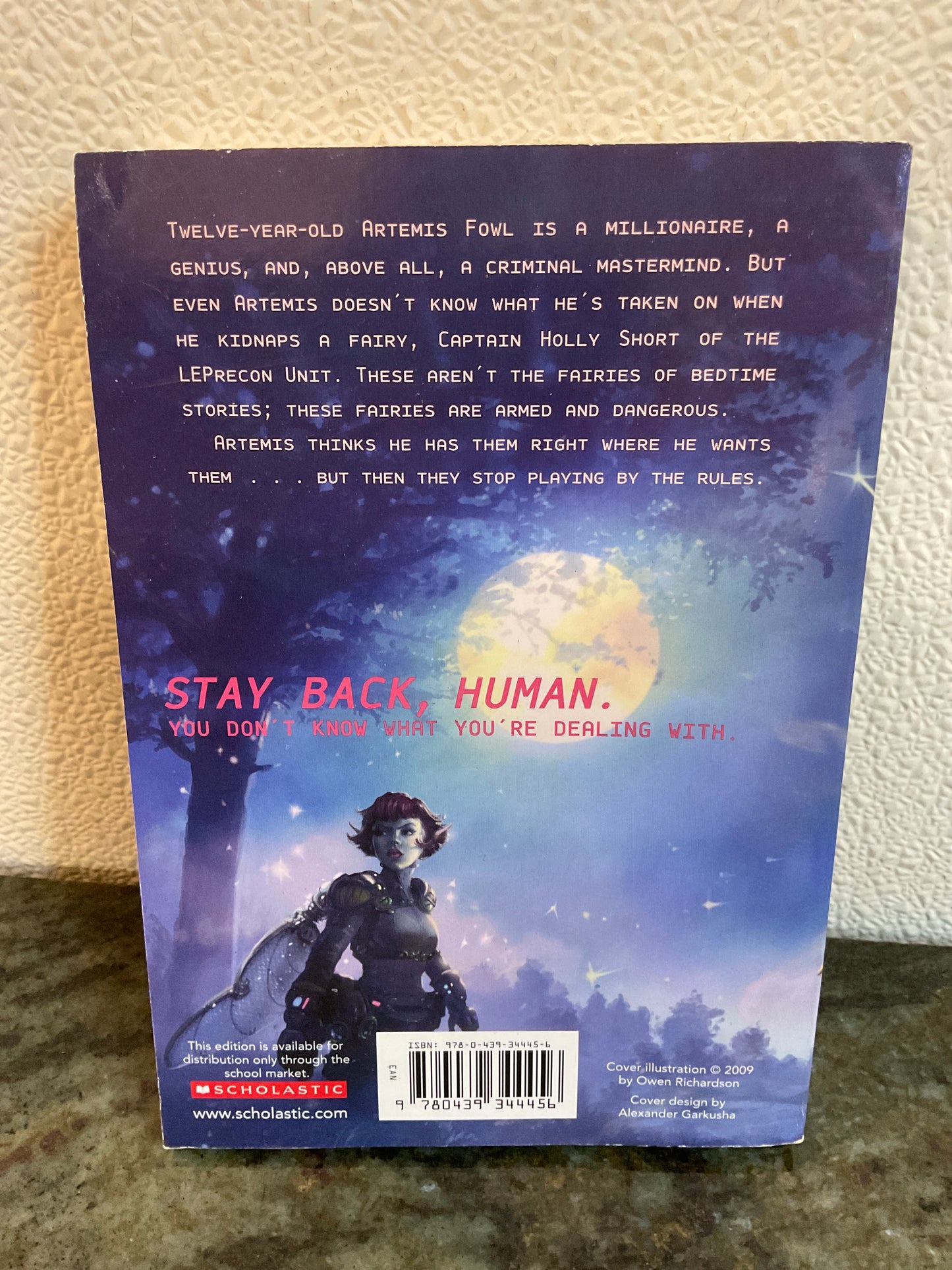 Book Artemis Fowl