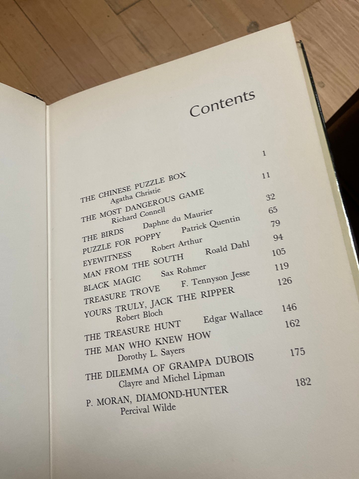 Book Spellbinders in Suspense 1967