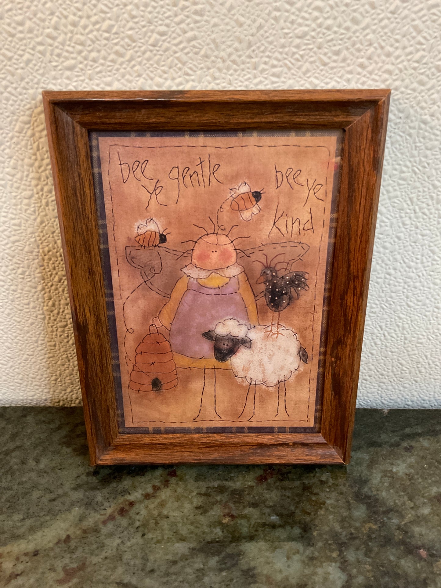 Beeye Picture Framed