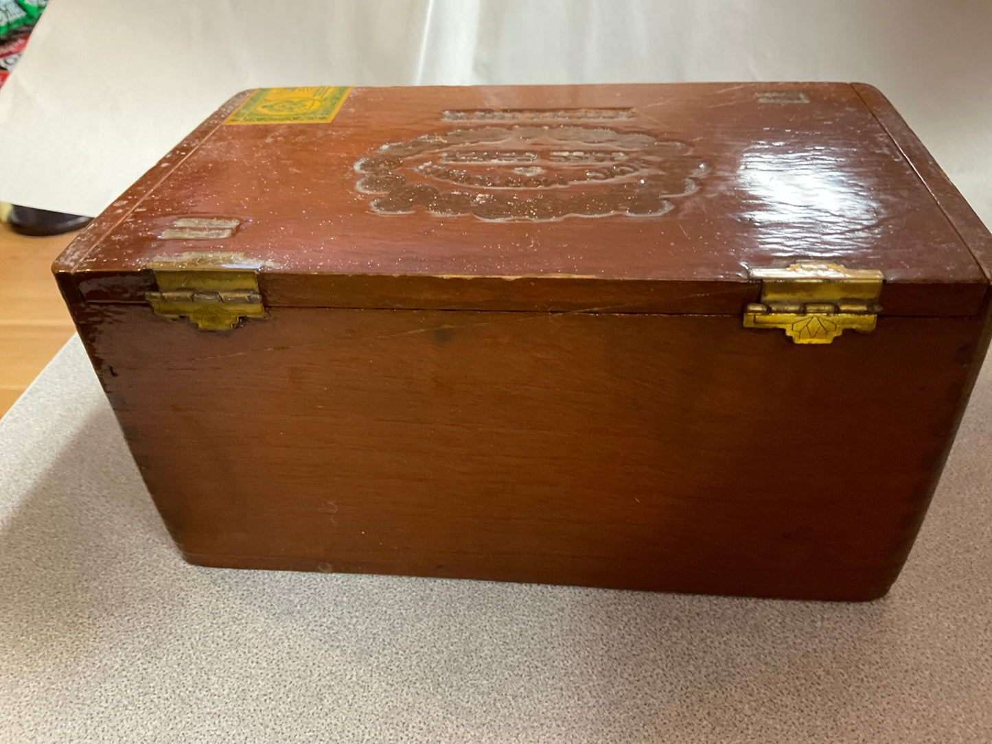 Cigar Box-Hoya de Monterrey de Jose Gener Excalibur