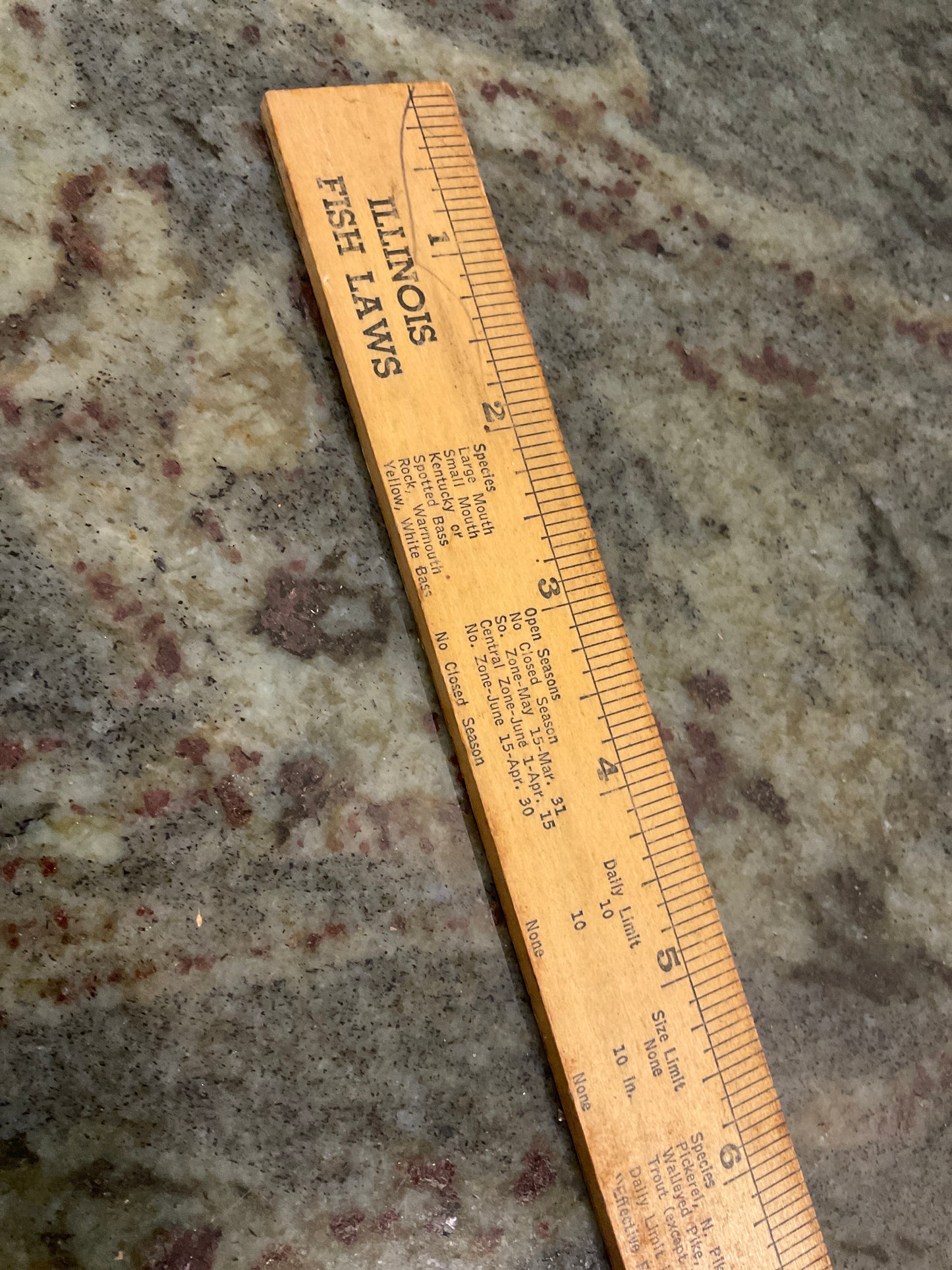 1955 ‘Schenley Whiskies of Elegance’ Ruler