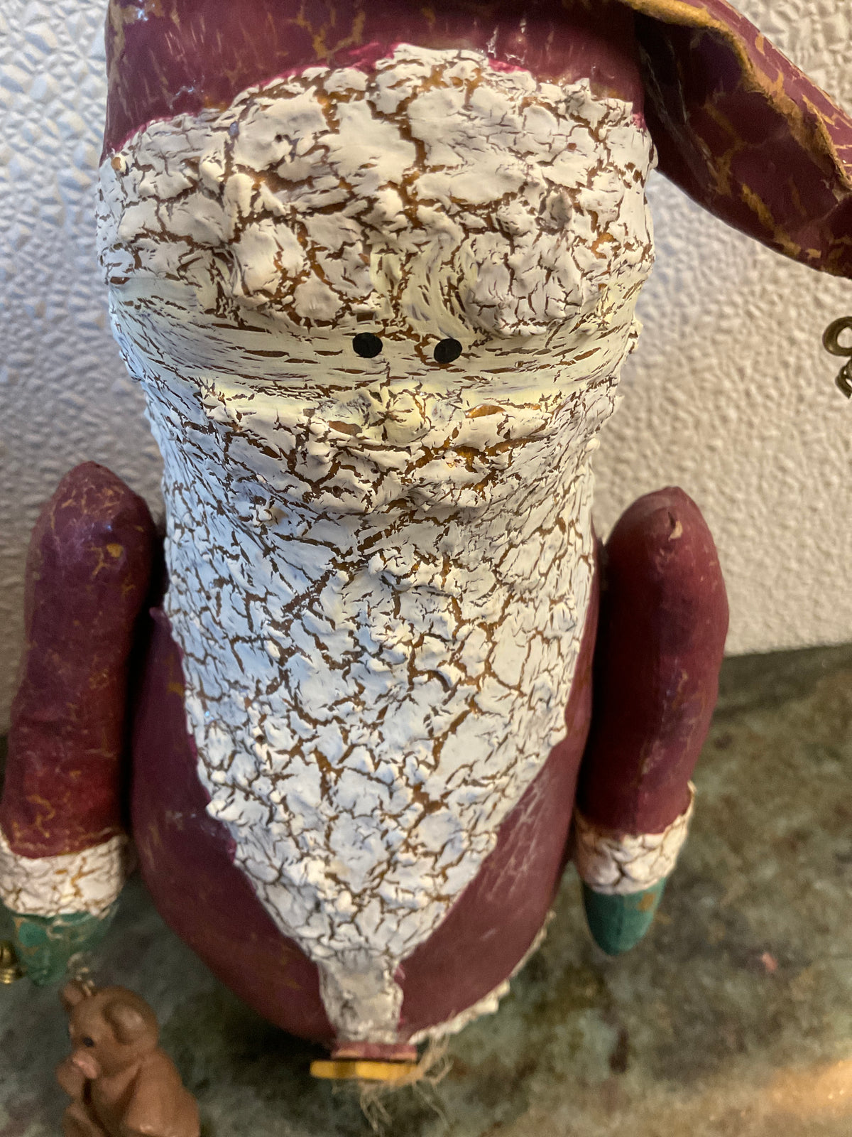 Enesco Aleta Breese Primitive Santa Figurine
