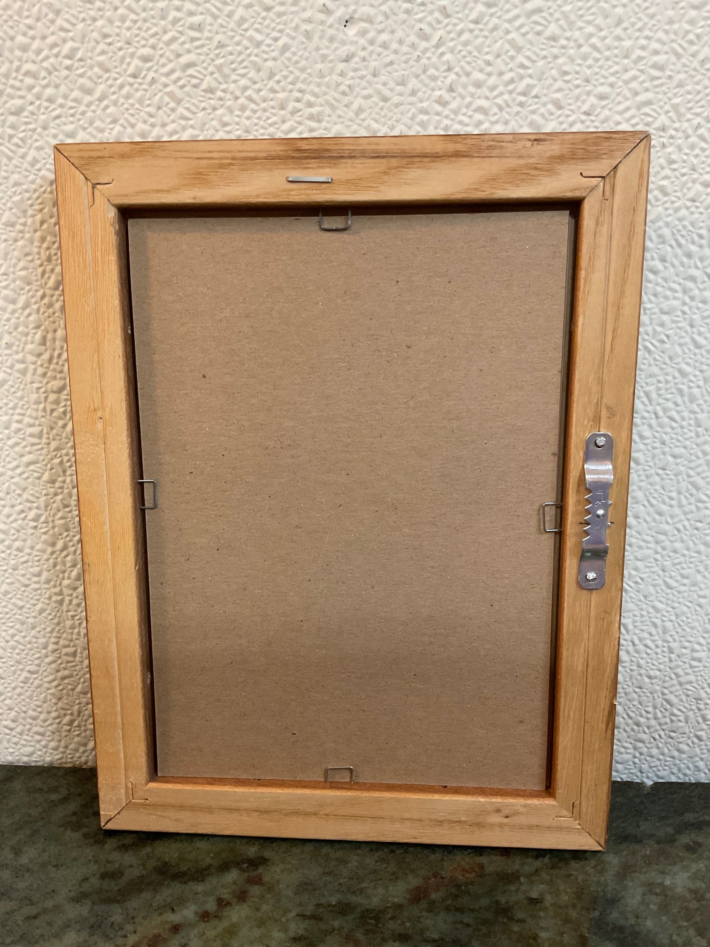 Wood Frame With Glass/Wall Hook