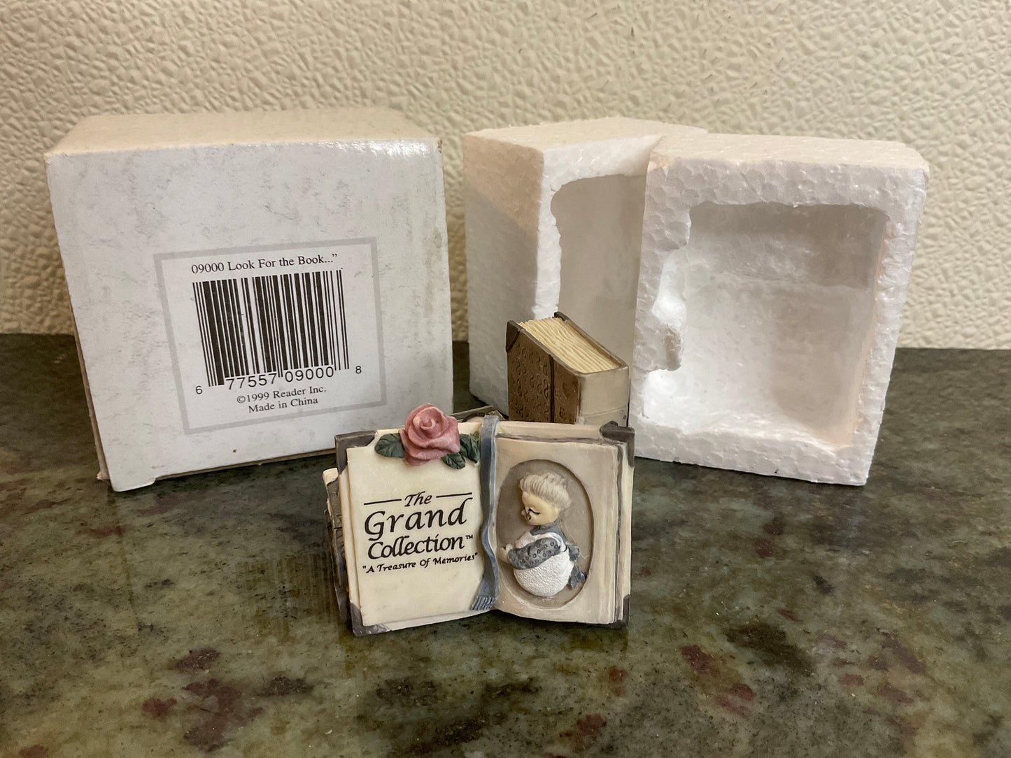 The Grand Collection ‘Look For the Book…’ Signature Piece