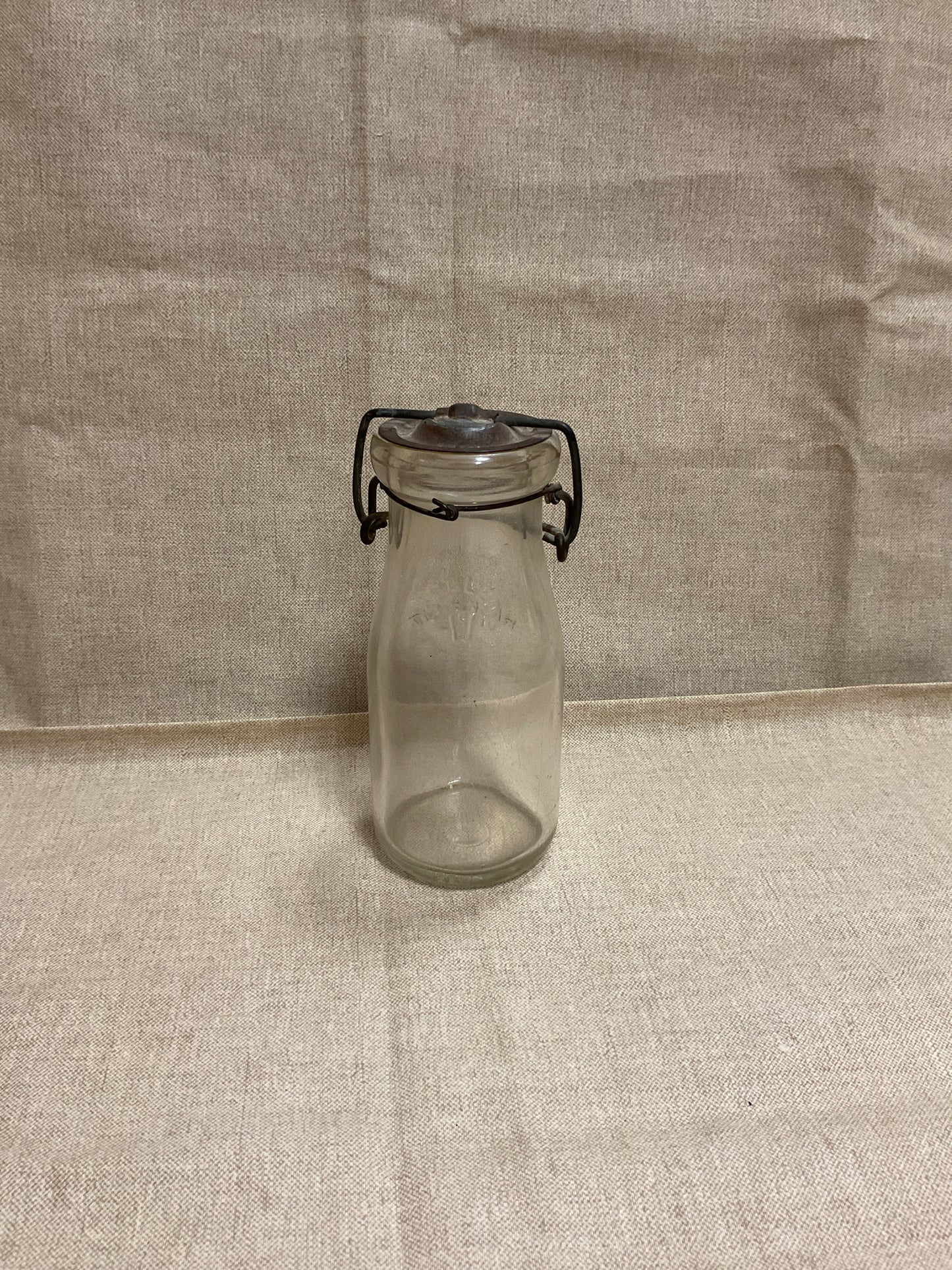 Bale “Sealed” Half Pint Liquid Jar