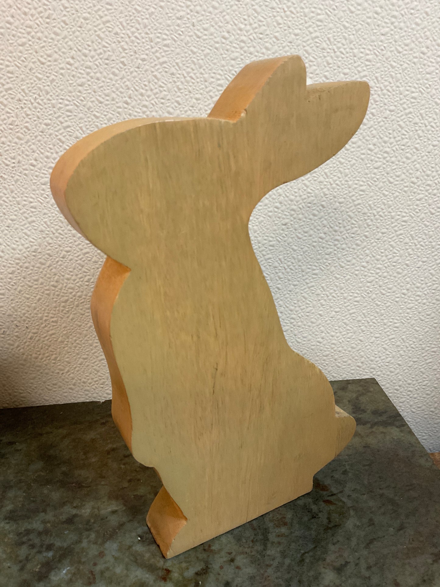 Wood Floral Happy Easter Bunny