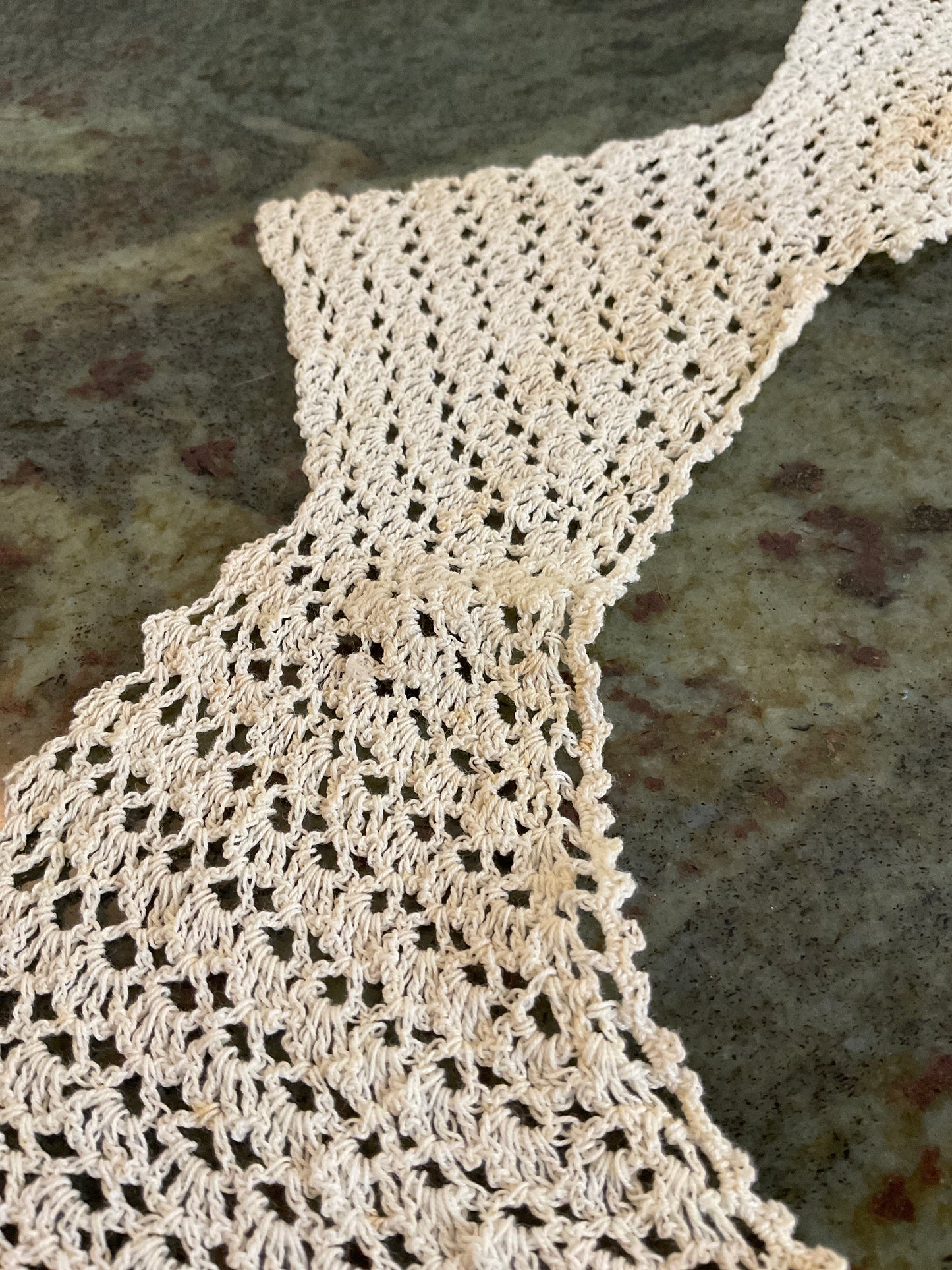 Vintage Crocheted Collar or Wreath