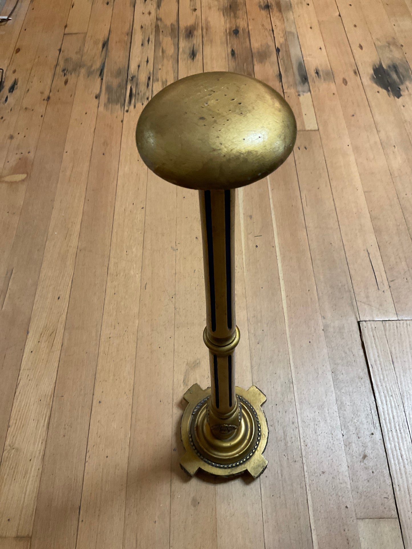 Wood Hat Stand