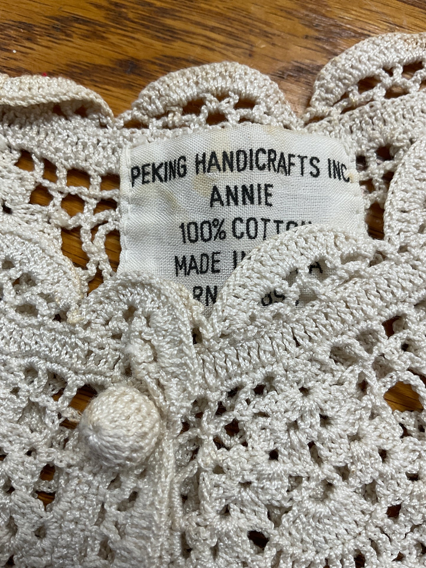 Peking Handcrafted Crocheted Collar