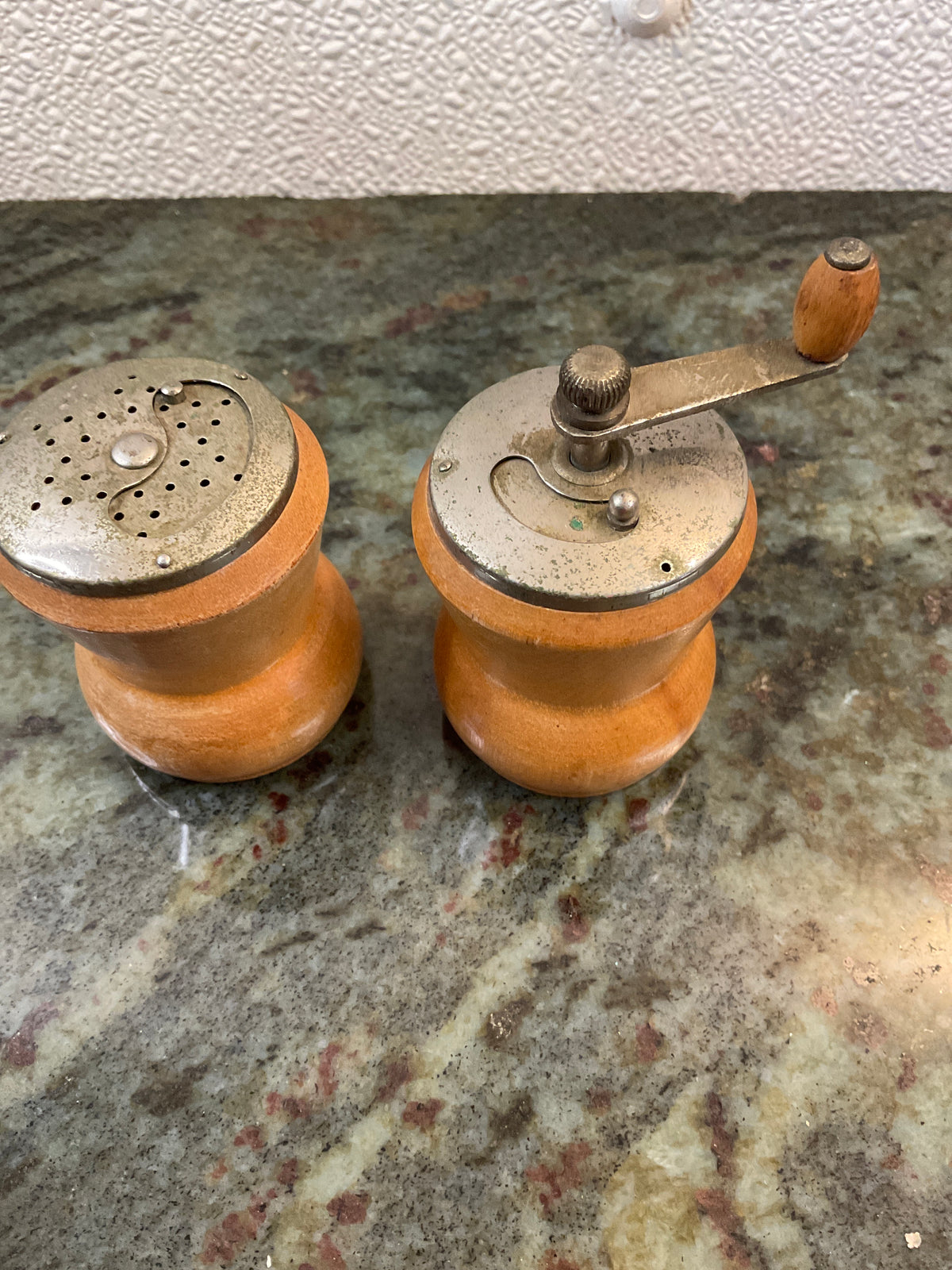 Vintage Japan Salt &Pepper Shaker/ Grinder