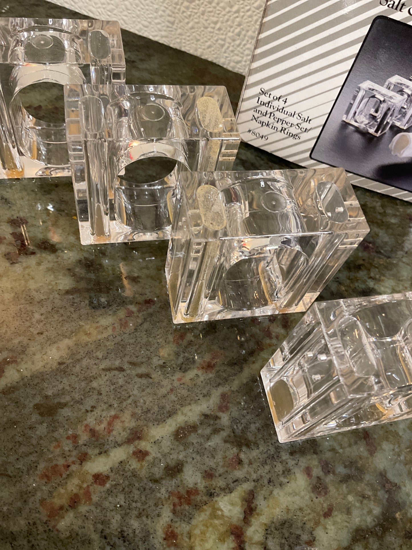 Tamus Salt and Pepper Napkin Rings Box of 4
