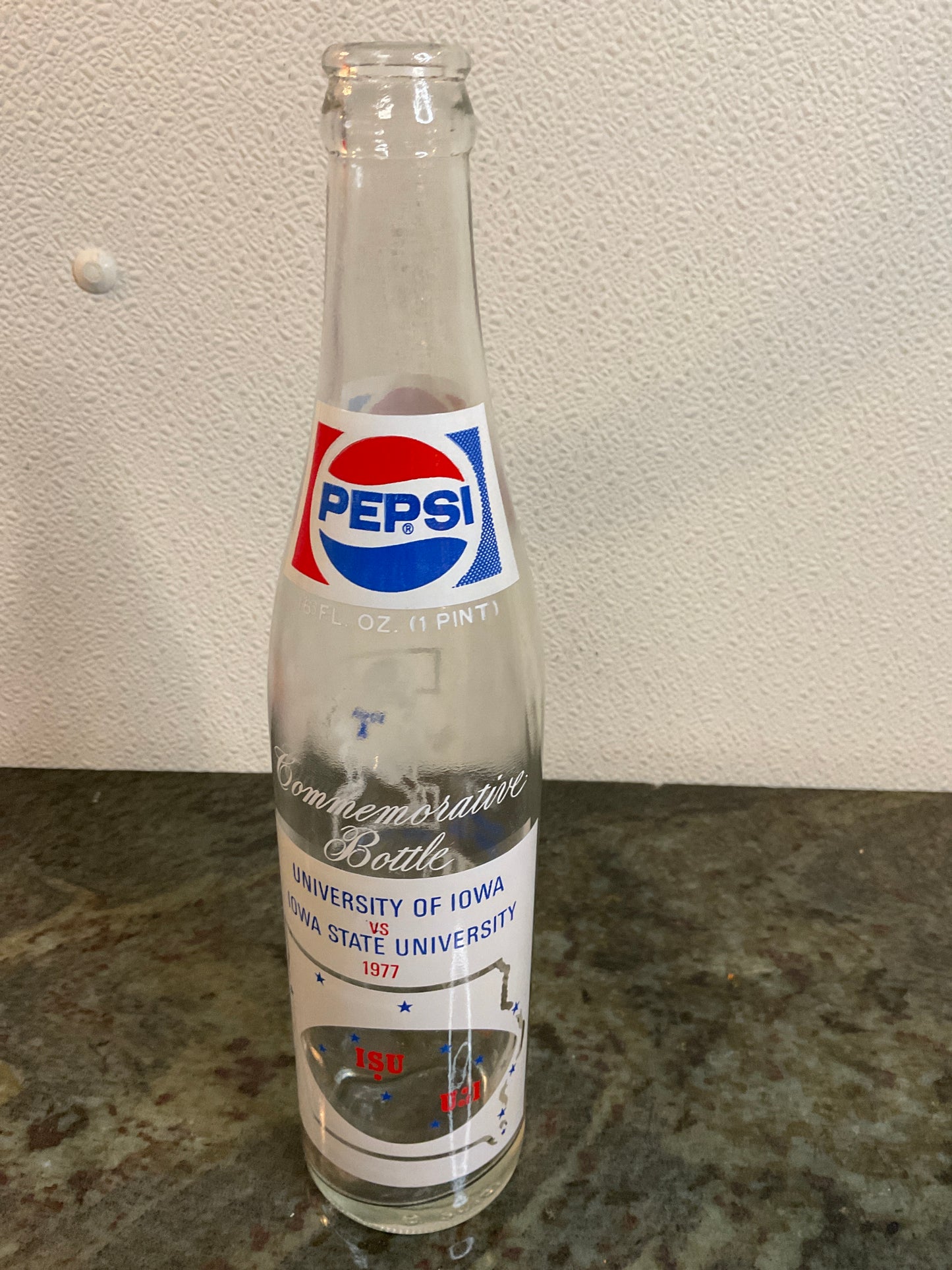 Vintage 1977 Commemorative Pepsi- Cola Bottle