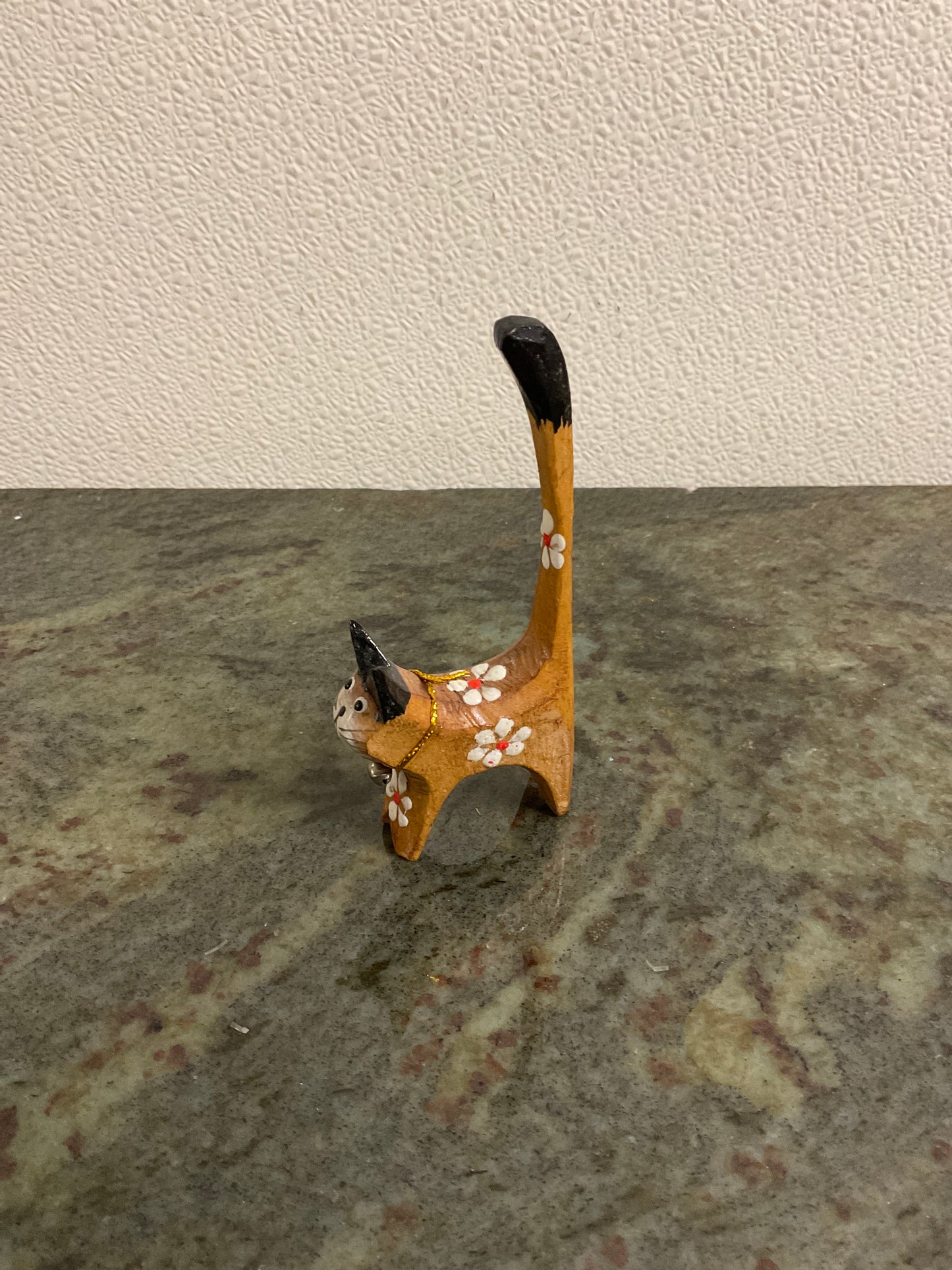 Hand Carved Cat- Ring Holder