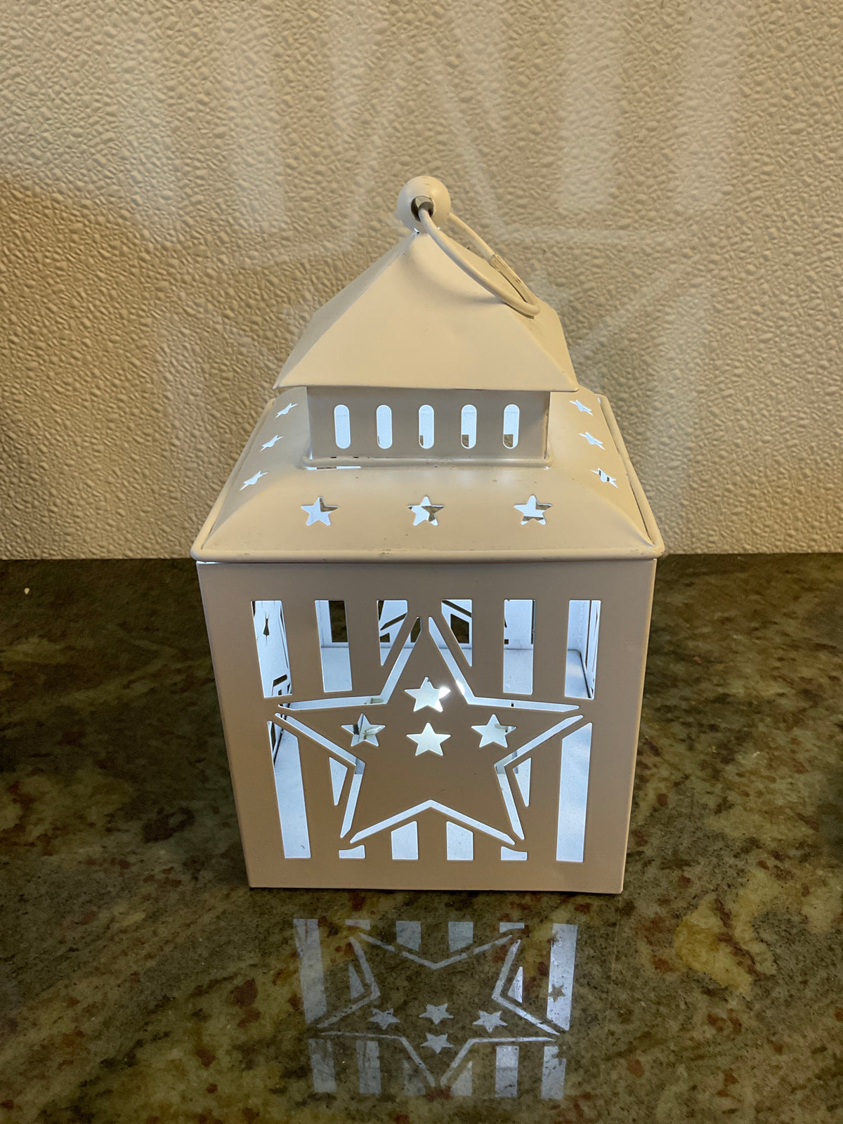 Metal Star White LED Light Lantern