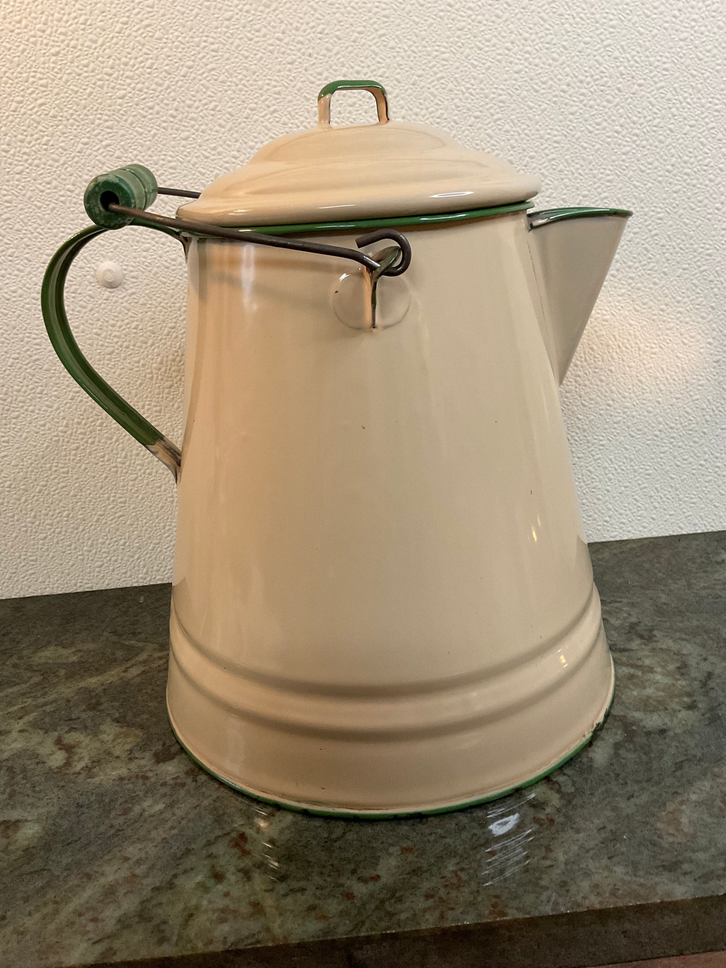 Vtg Cream & Green Enamel Kettle Pot