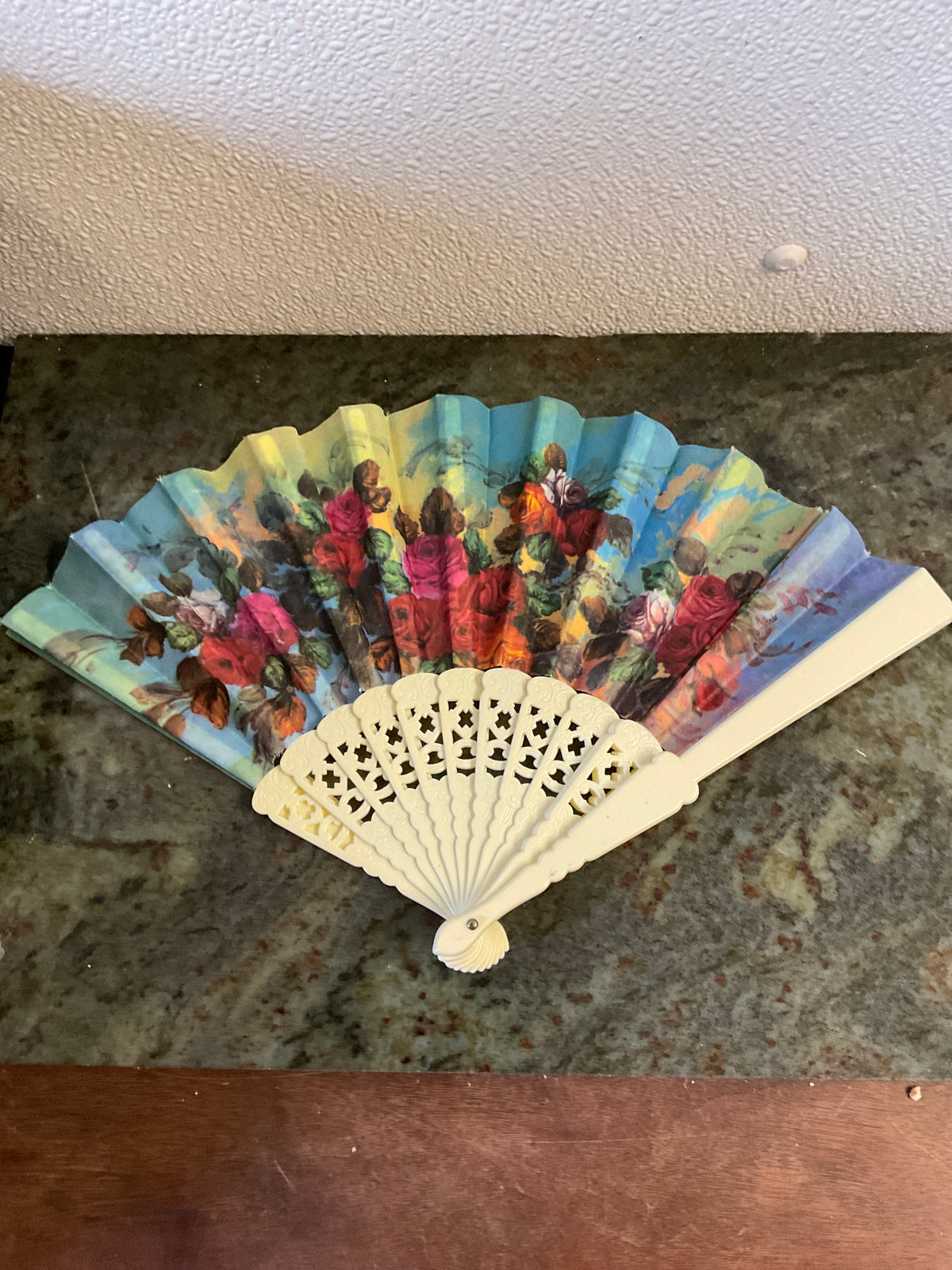 Vintage Folding Hand Fan Floral