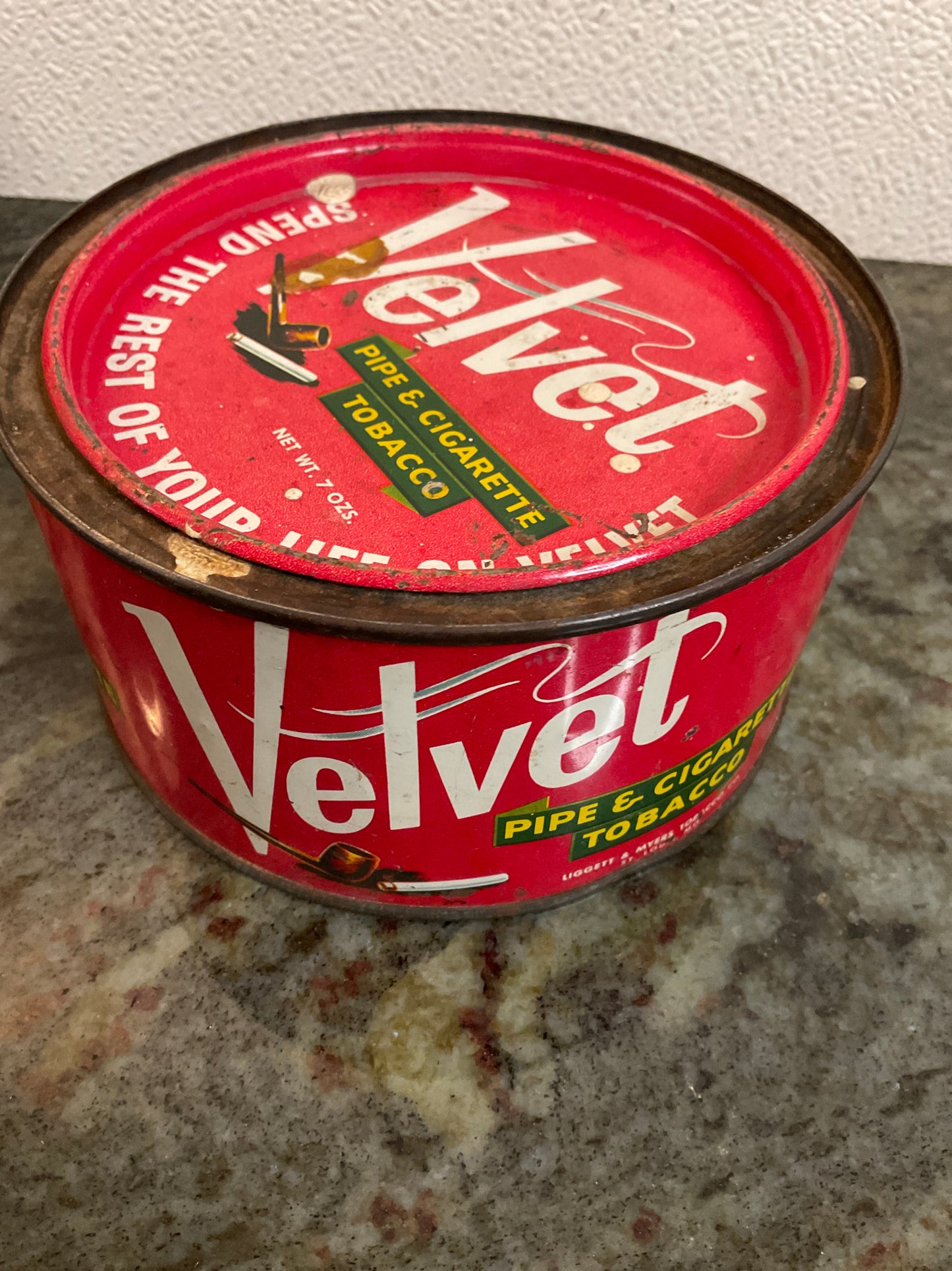 Velvet Tobacco Tin