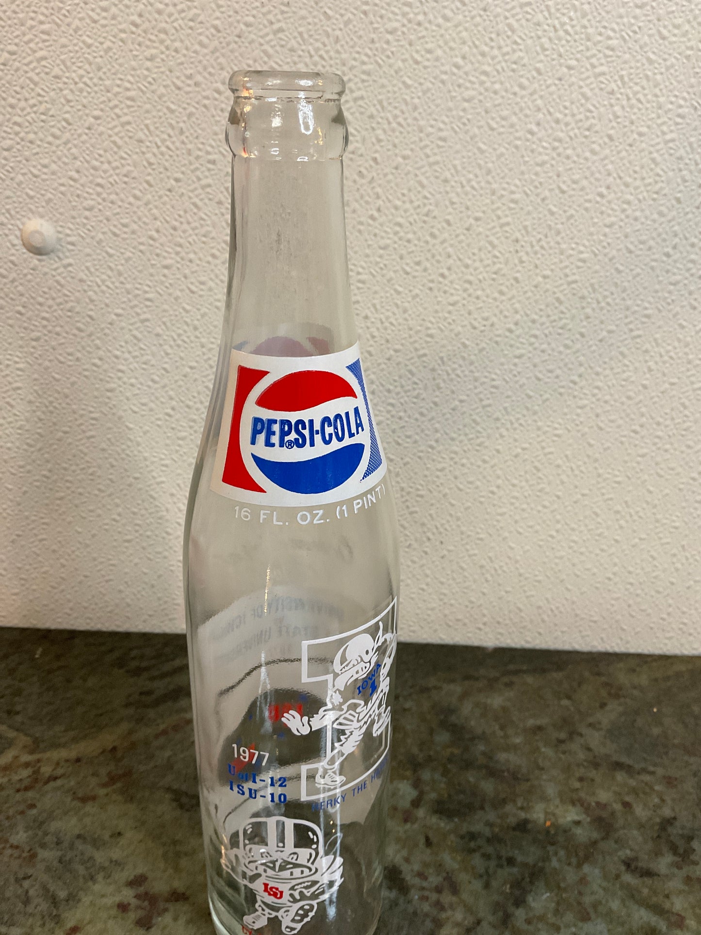 Vintage 1977 Commemorative Pepsi- Cola Bottle