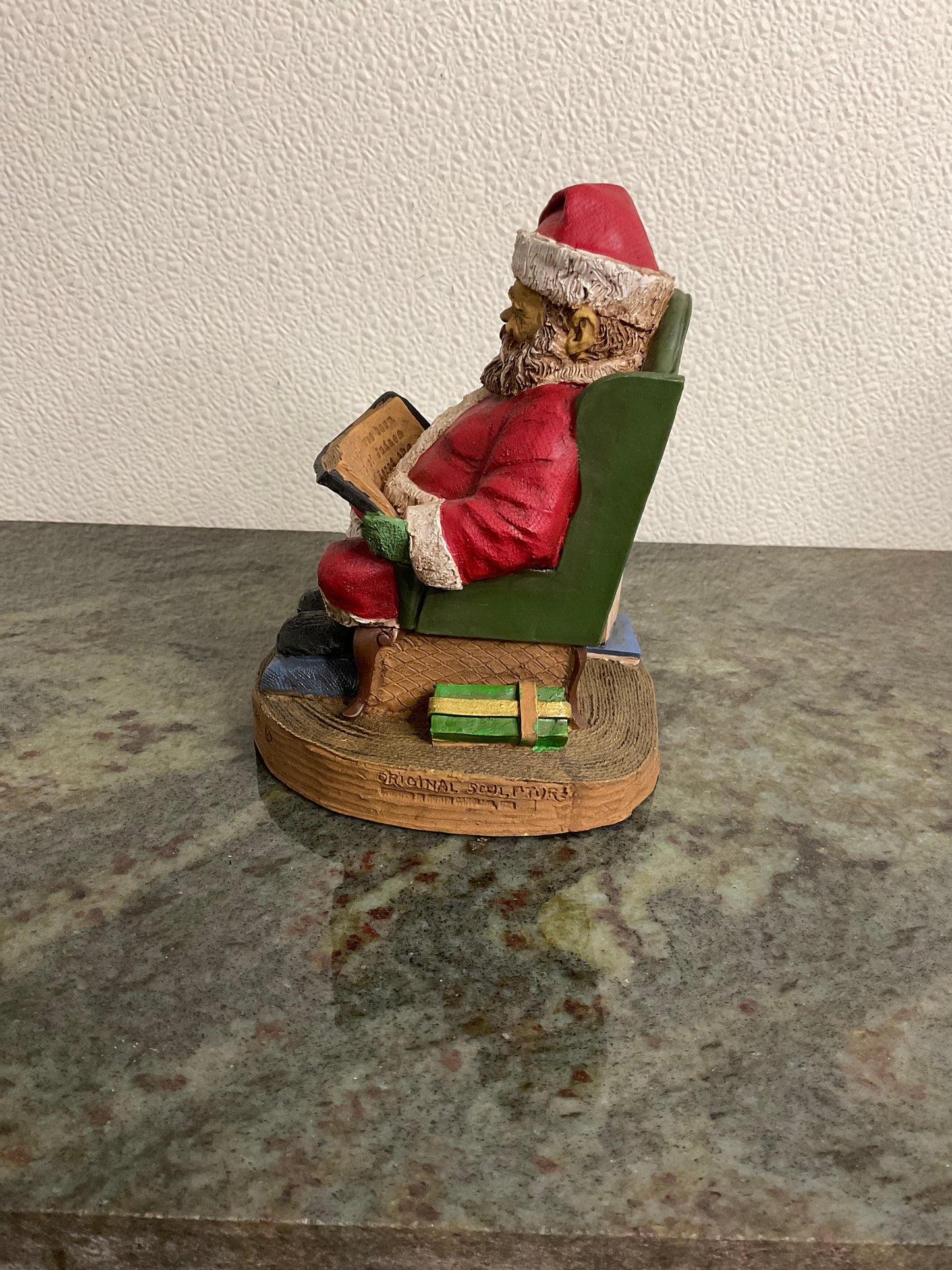 2002 Vintage Tom Clark “Santa’s Good Book” Figurine