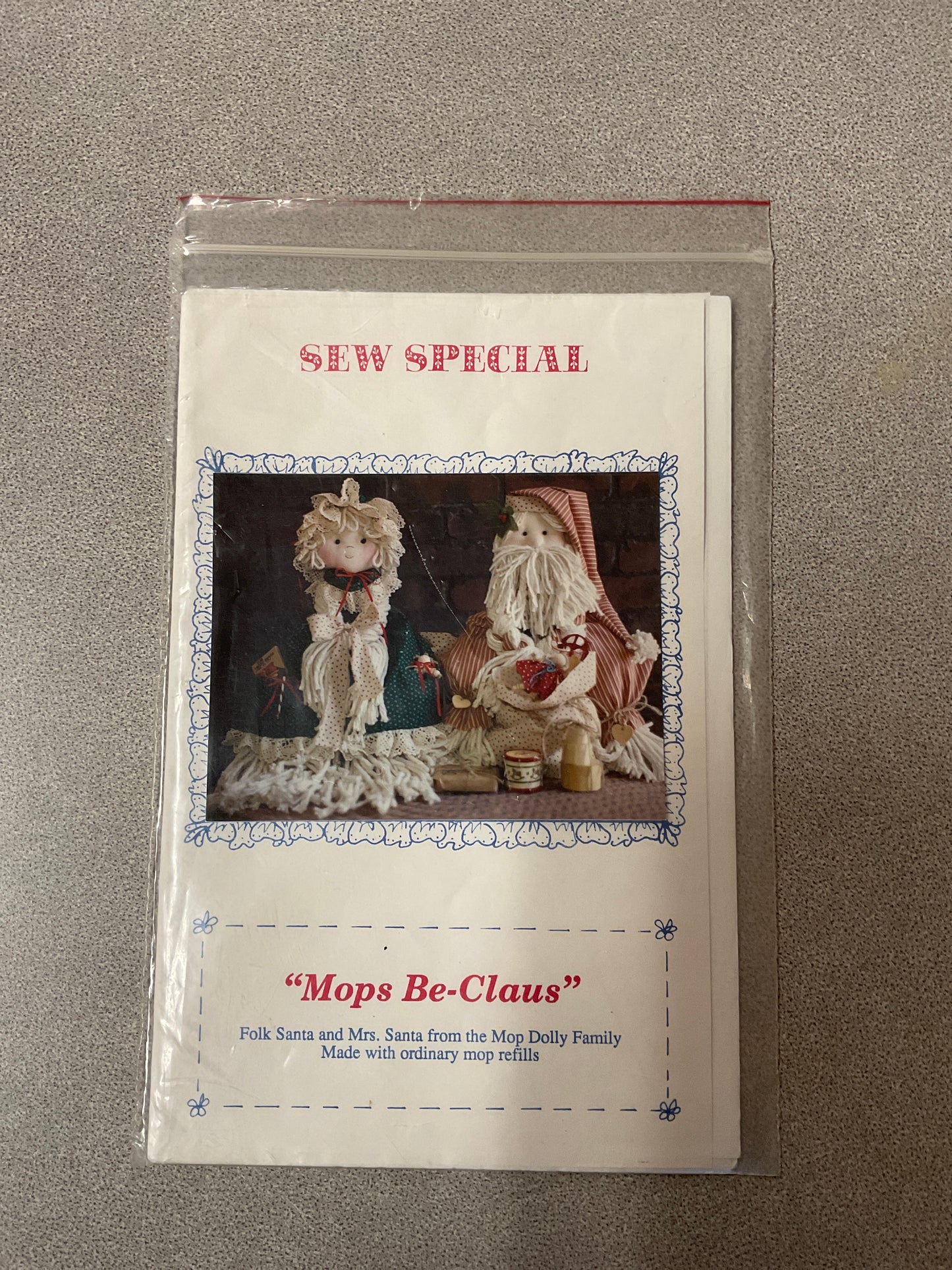 Sew Special “Mops Be-Claus”