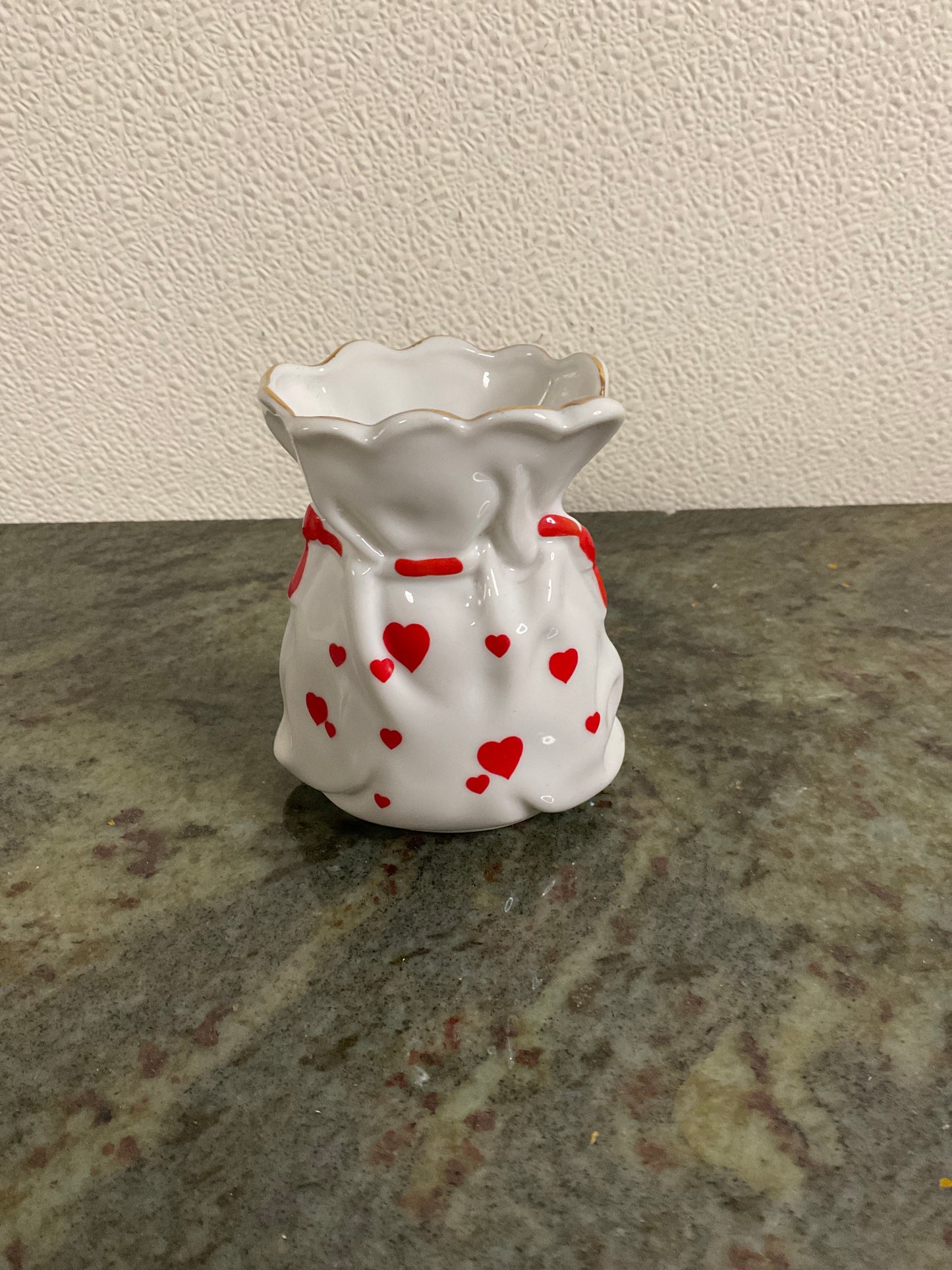 Lefton Hand Painted Valentines Vase
