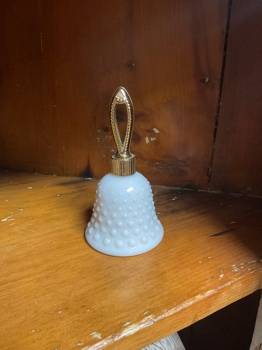 “Here’s my Heart” Hobnob Milkglass Avon Bell