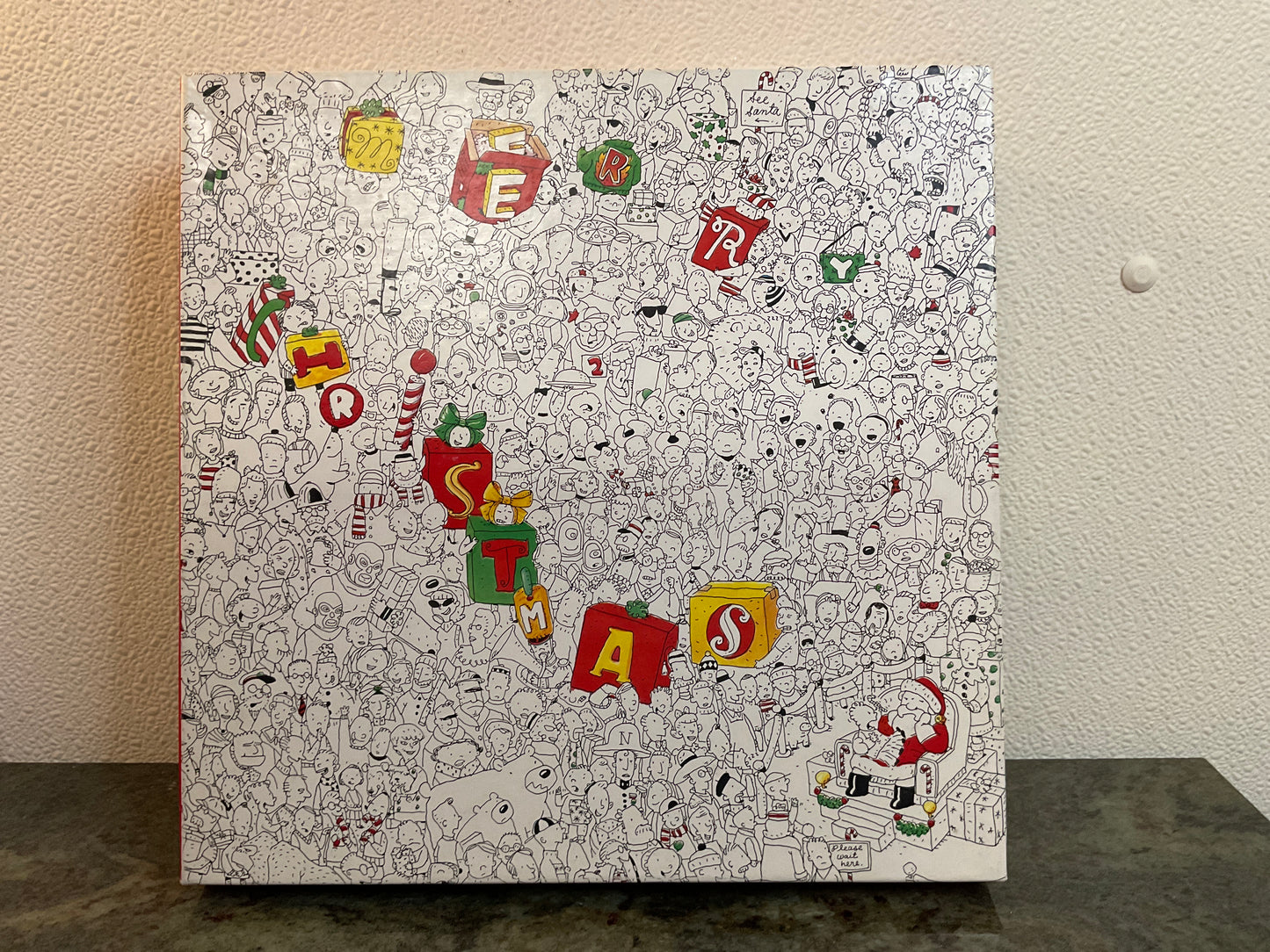 500 Piece Puzzle Find Two Flakes