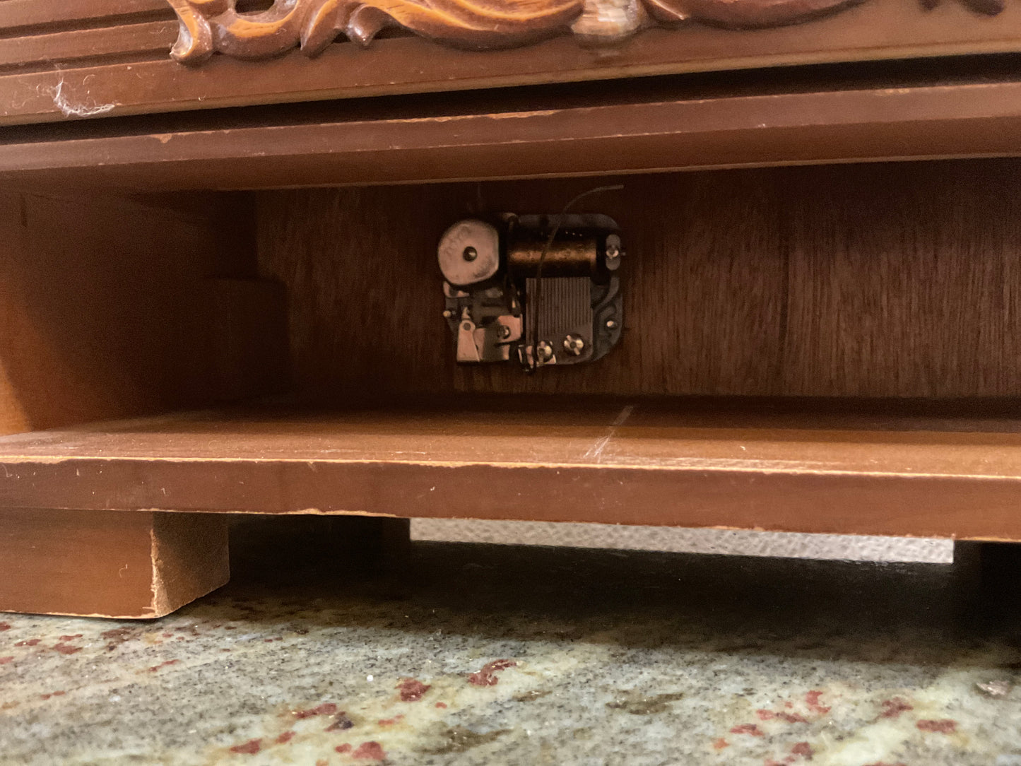 Vintage Musical Jewelry Box