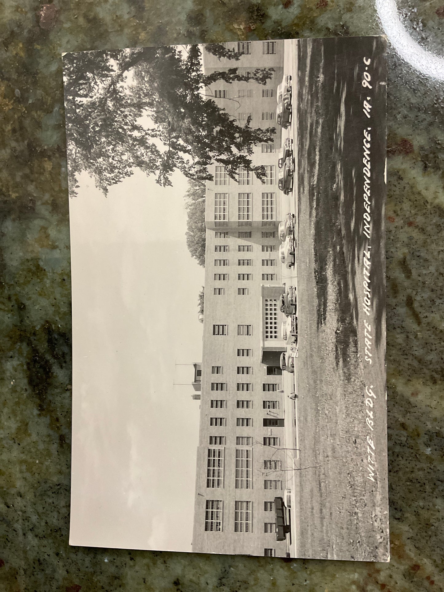 Post Card MHI Independence IA Witte Bldg