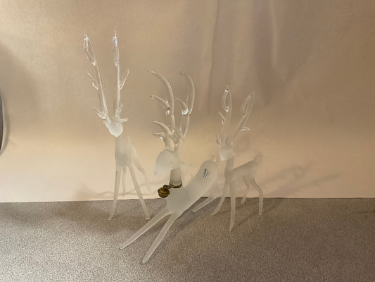 Vintage Silvestri Frosted Glass Reindeer Set