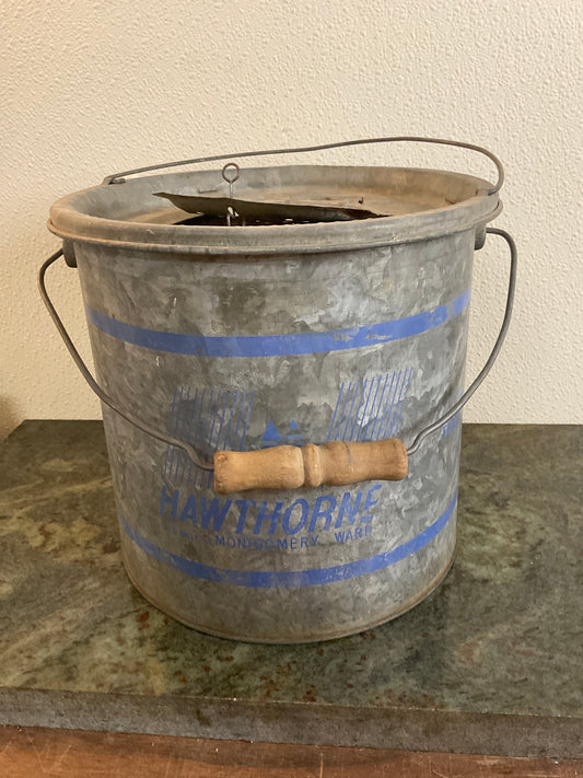 Hawthorne 10 gallon Minnow Bucket